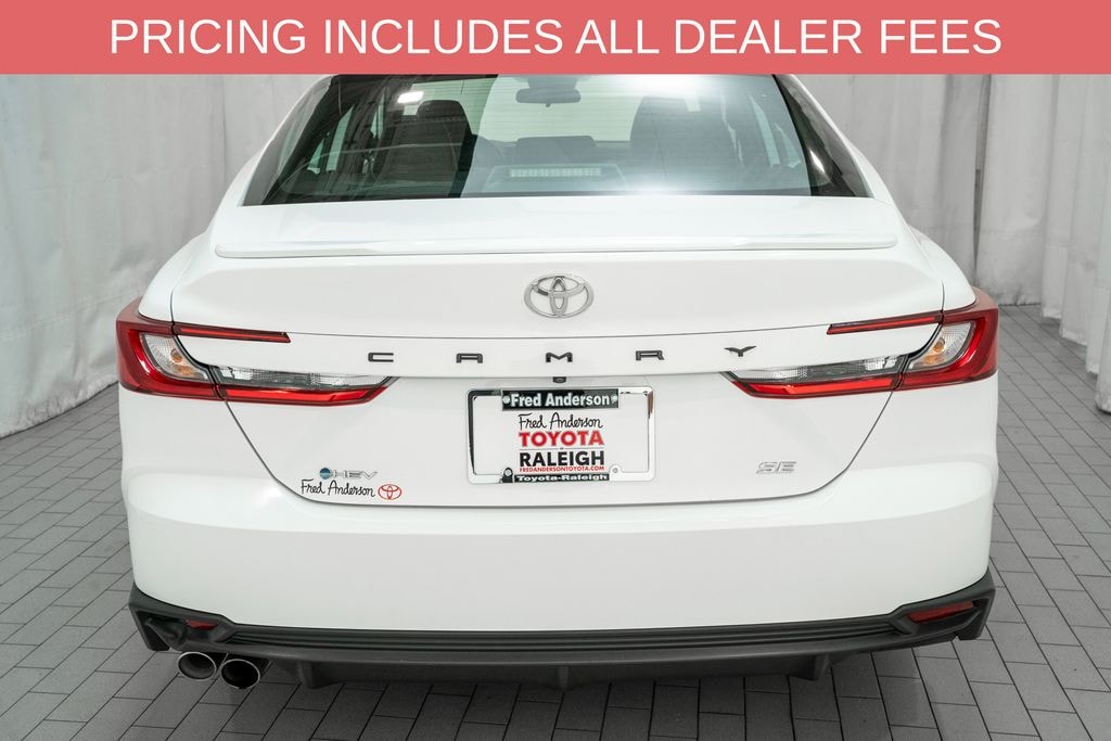 Used 2025 Toyota Camry SE Sedan