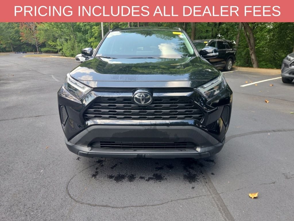 Used 2022 Toyota RAV4 XLE SUV