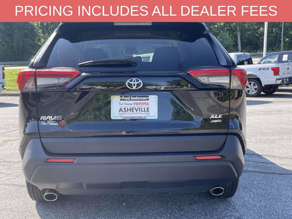 Used 2024 Toyota RAV4 XLE SUV