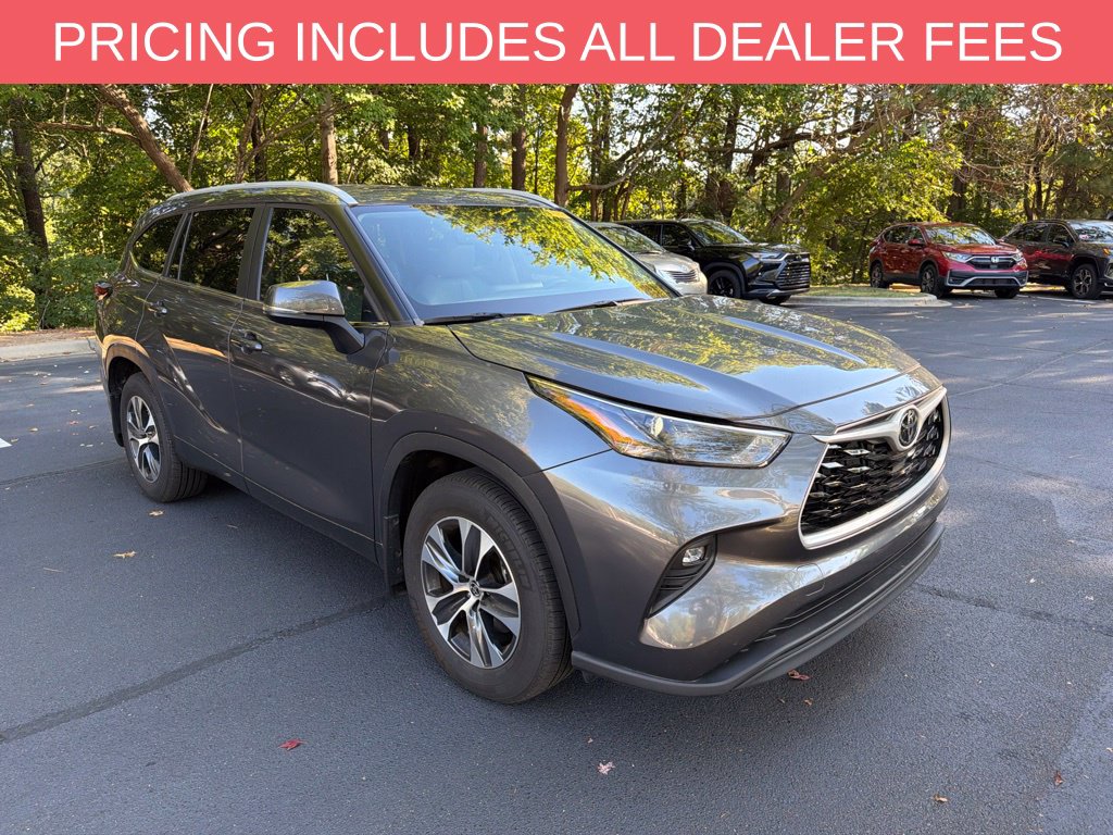Used 2024 Toyota Highlander XLE SUV