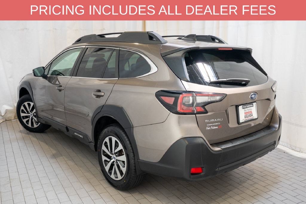 Used 2024 Subaru Outback Premium SUV