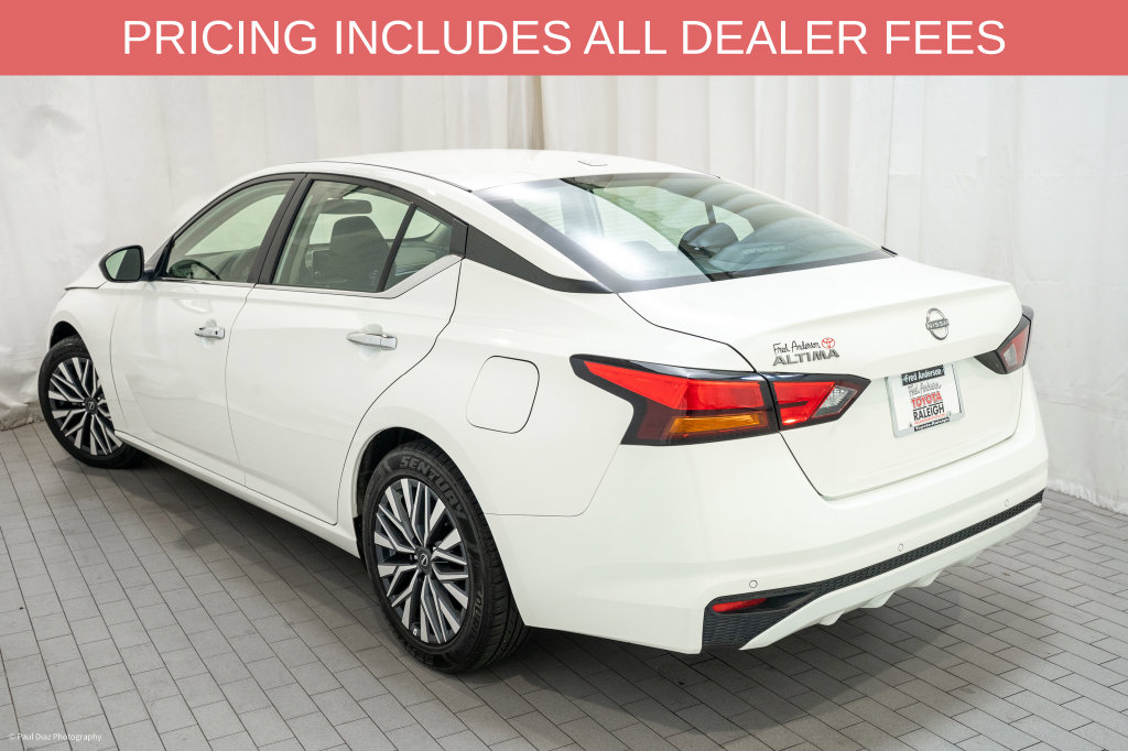Used 2025 Nissan Altima 2.5 SV Sedan