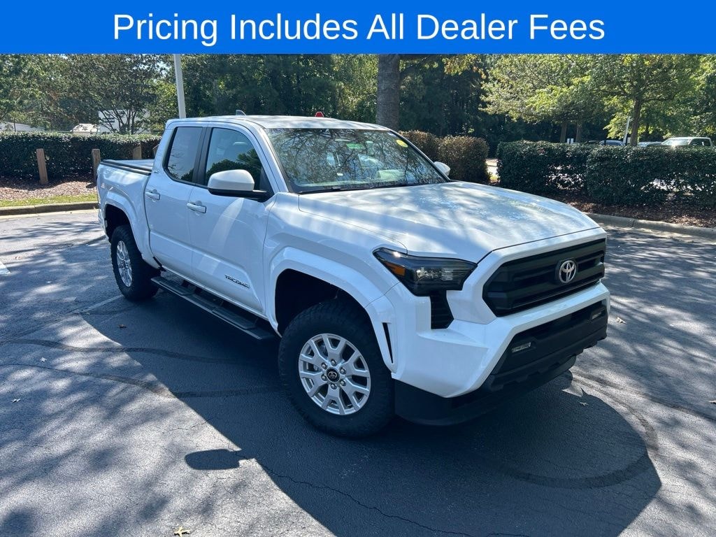 New 2025 Toyota Tacoma SR5 Truck