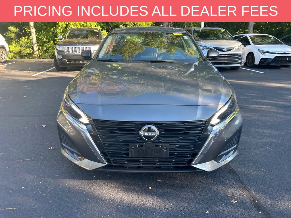 2025 Nissan Altima SV - Photo 3