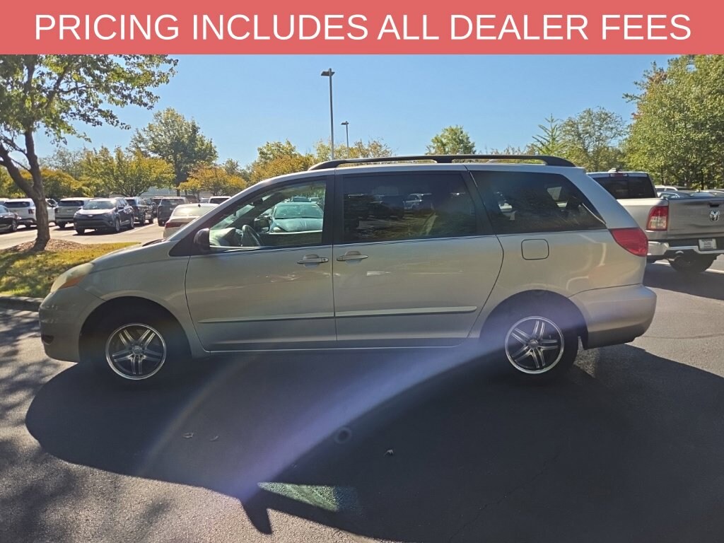Used 2006 Toyota Sienna LE Minivan/Van