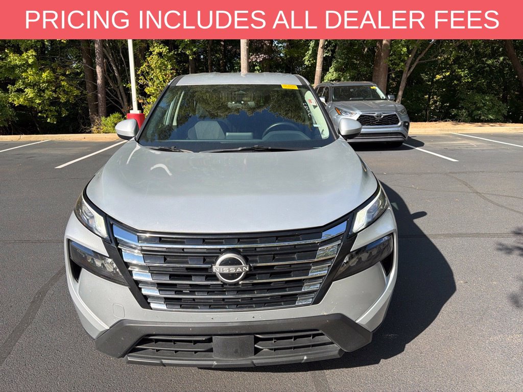 Used 2025 Nissan Rogue SV SUV