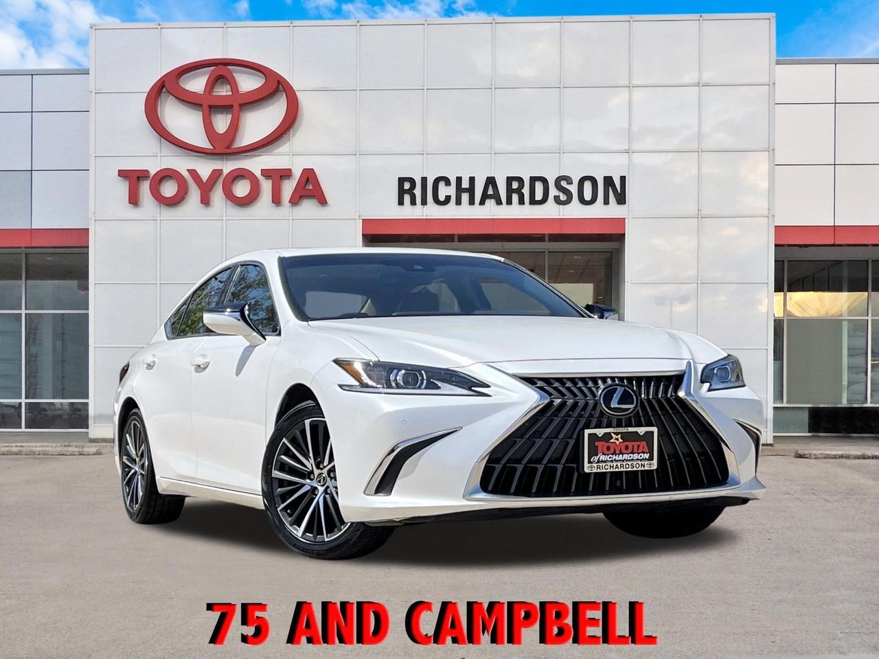 2024 Lexus ES Hybrid