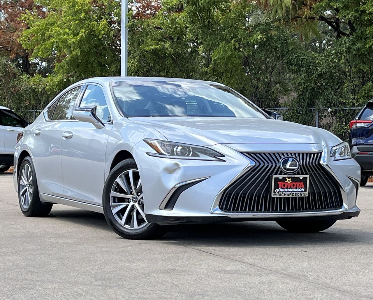 Used 2021 Lexus ES 350 350 Premium w/Sunroof/Leather/10-Spoke Alloy Sedan
