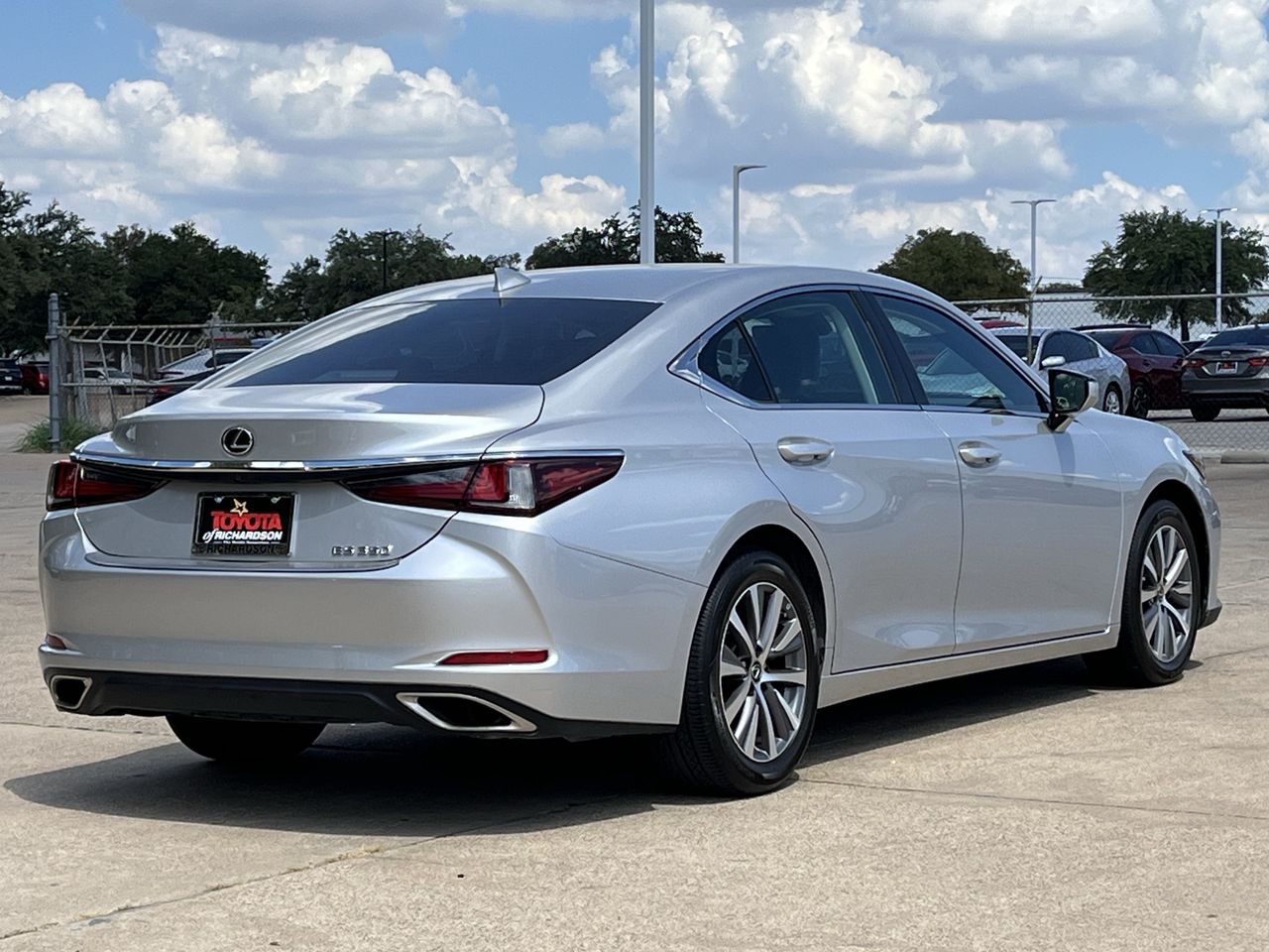 Used 2021 Lexus ES 350 350 Premium w/Sunroof/Leather/10-Spoke Alloy Sedan