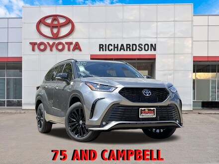 2026 Toyota Highlander XSE SUV