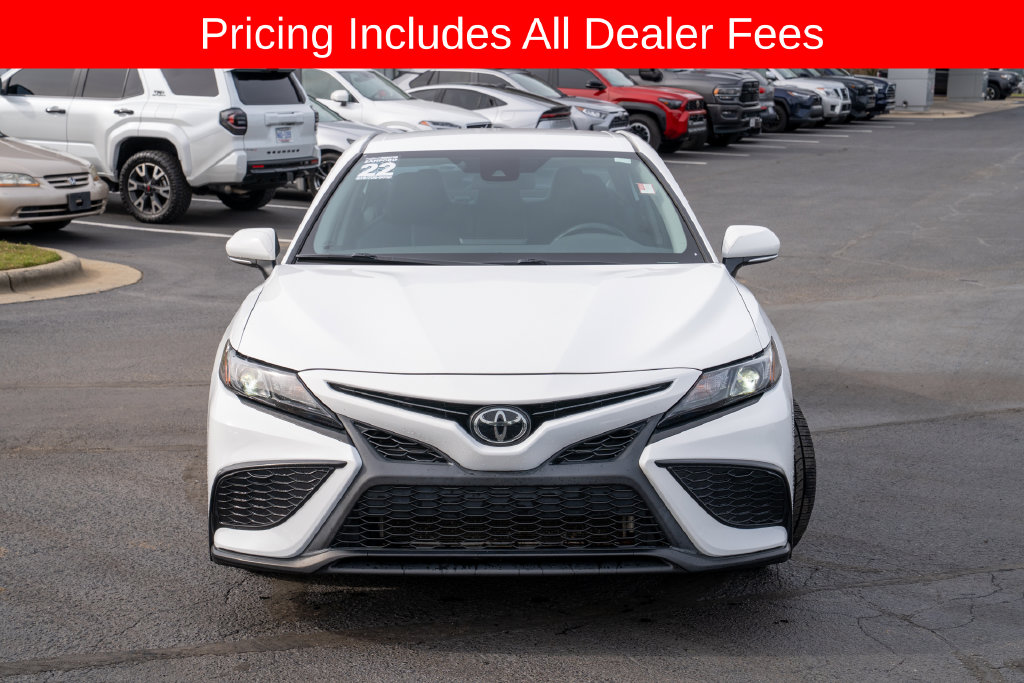 Used 2022 Toyota Camry SE Sedan