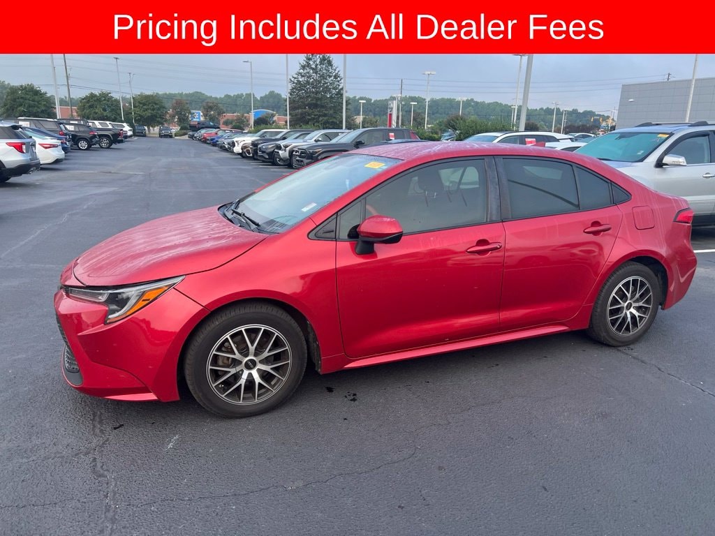 Used 2021 Toyota Corolla LE Sedan
