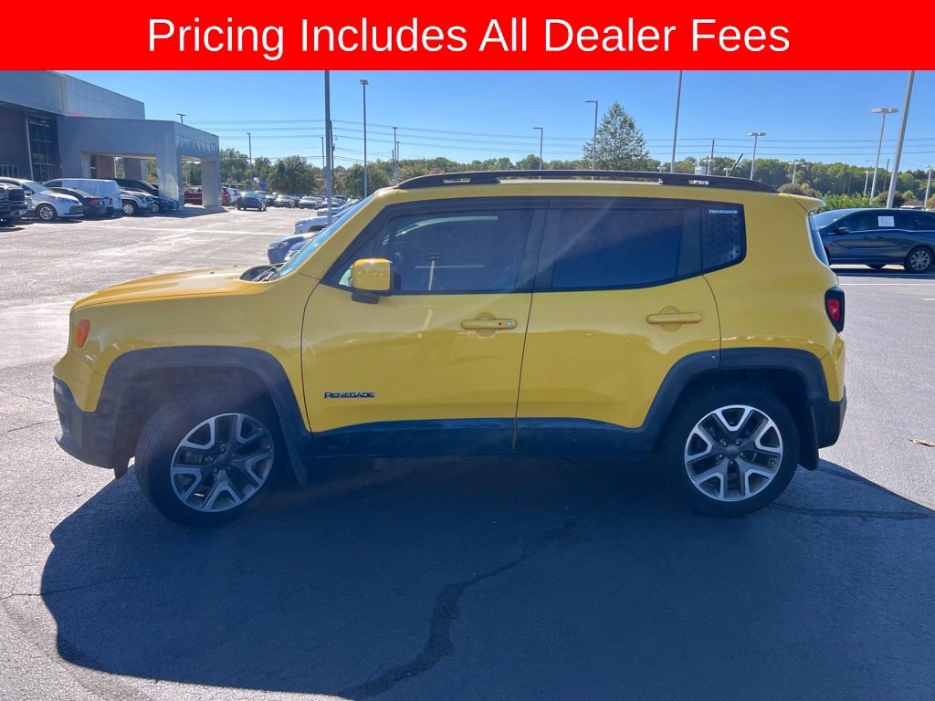Used 2017 Jeep Renegade Latitude SUV