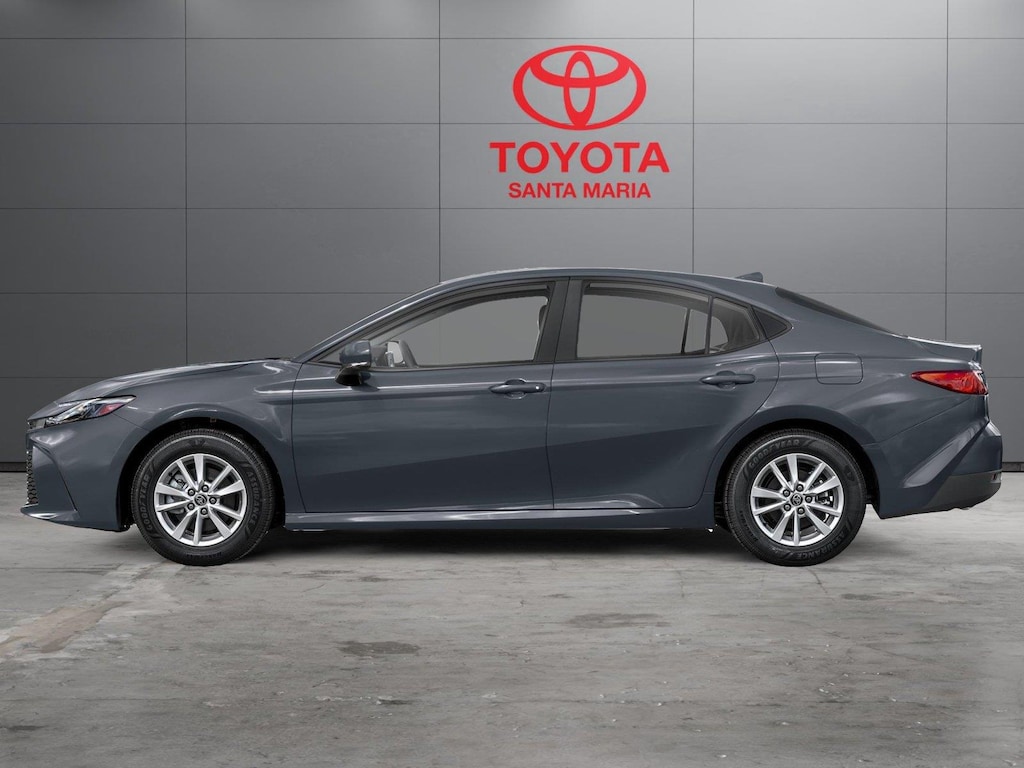 Used 2025 Toyota Camry SE Sedan