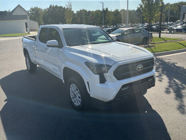 2024 Toyota Tacoma 4WD SR5 Pickup