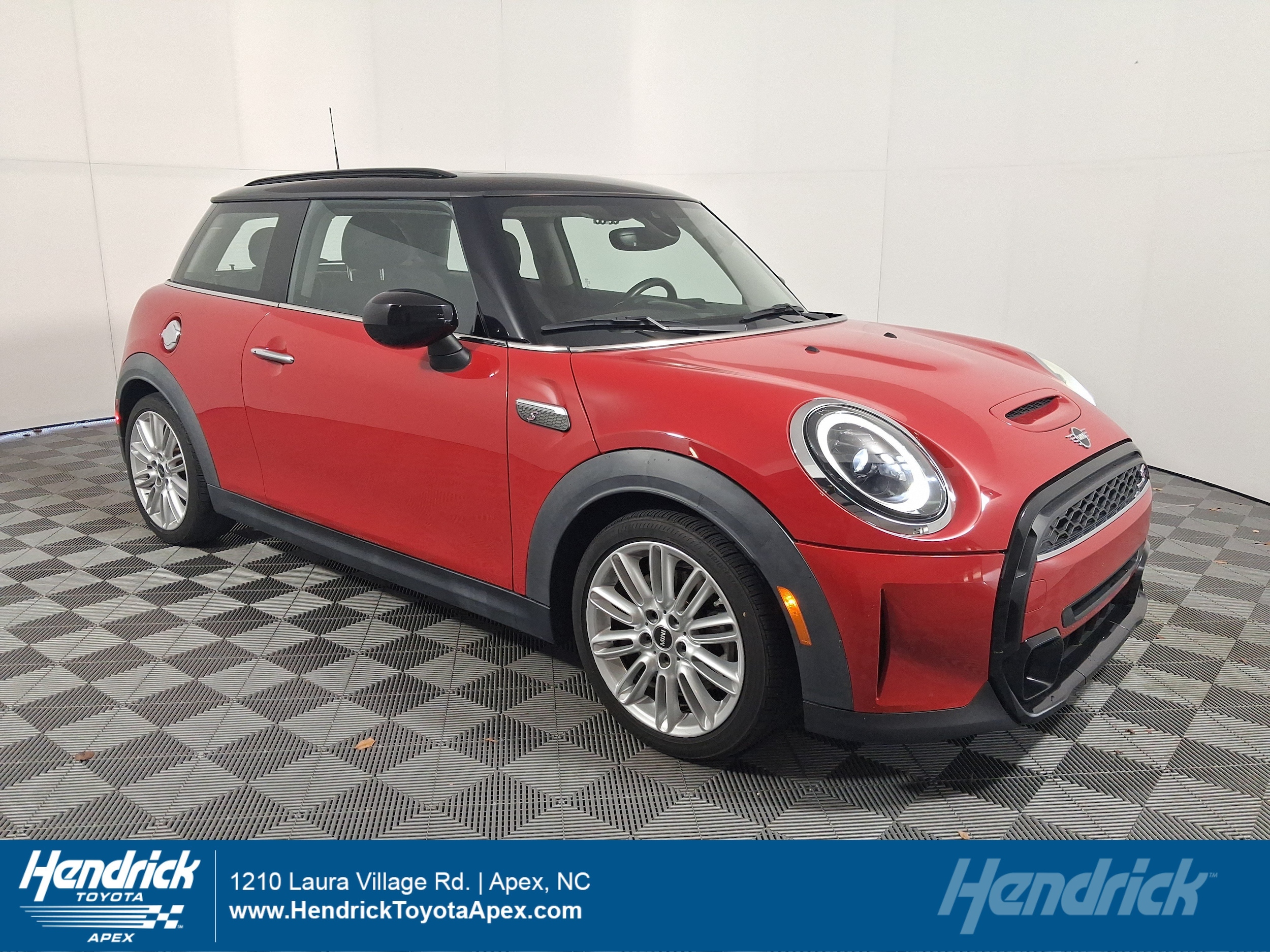 2022 MINI Hardtop 2 Door