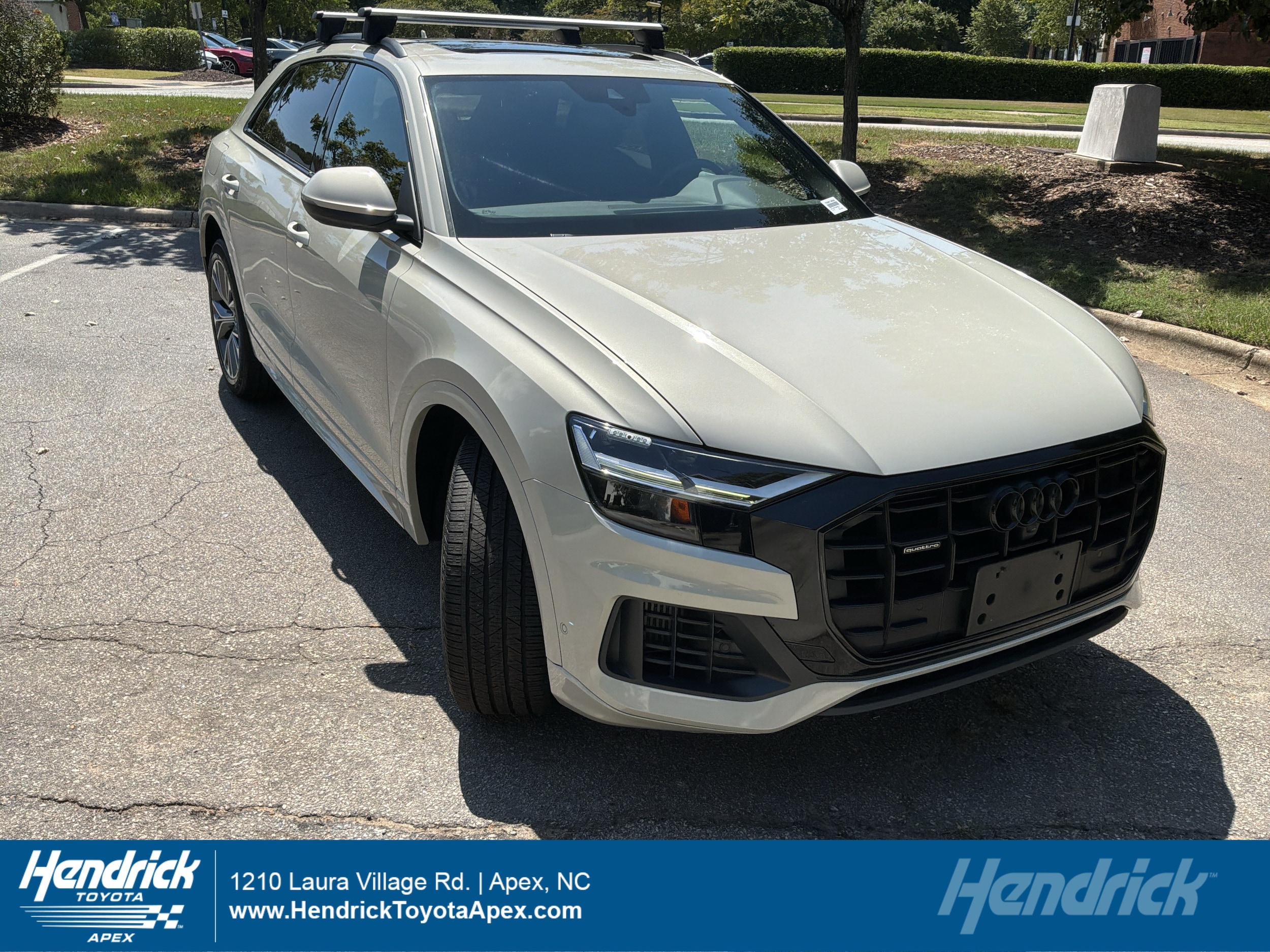 2022 Audi Q8 Premium