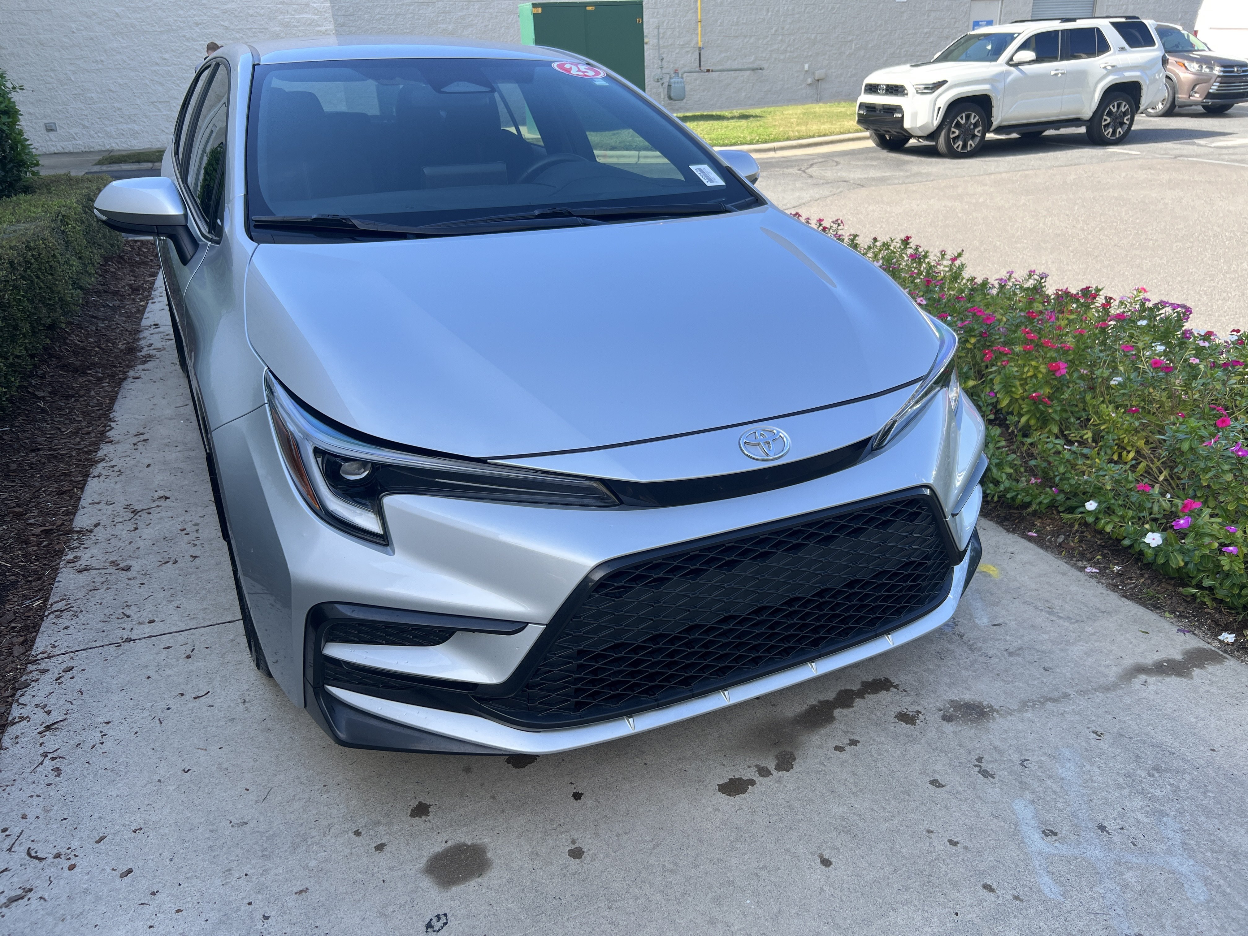 Used 2025 Toyota Corolla SE Sedan