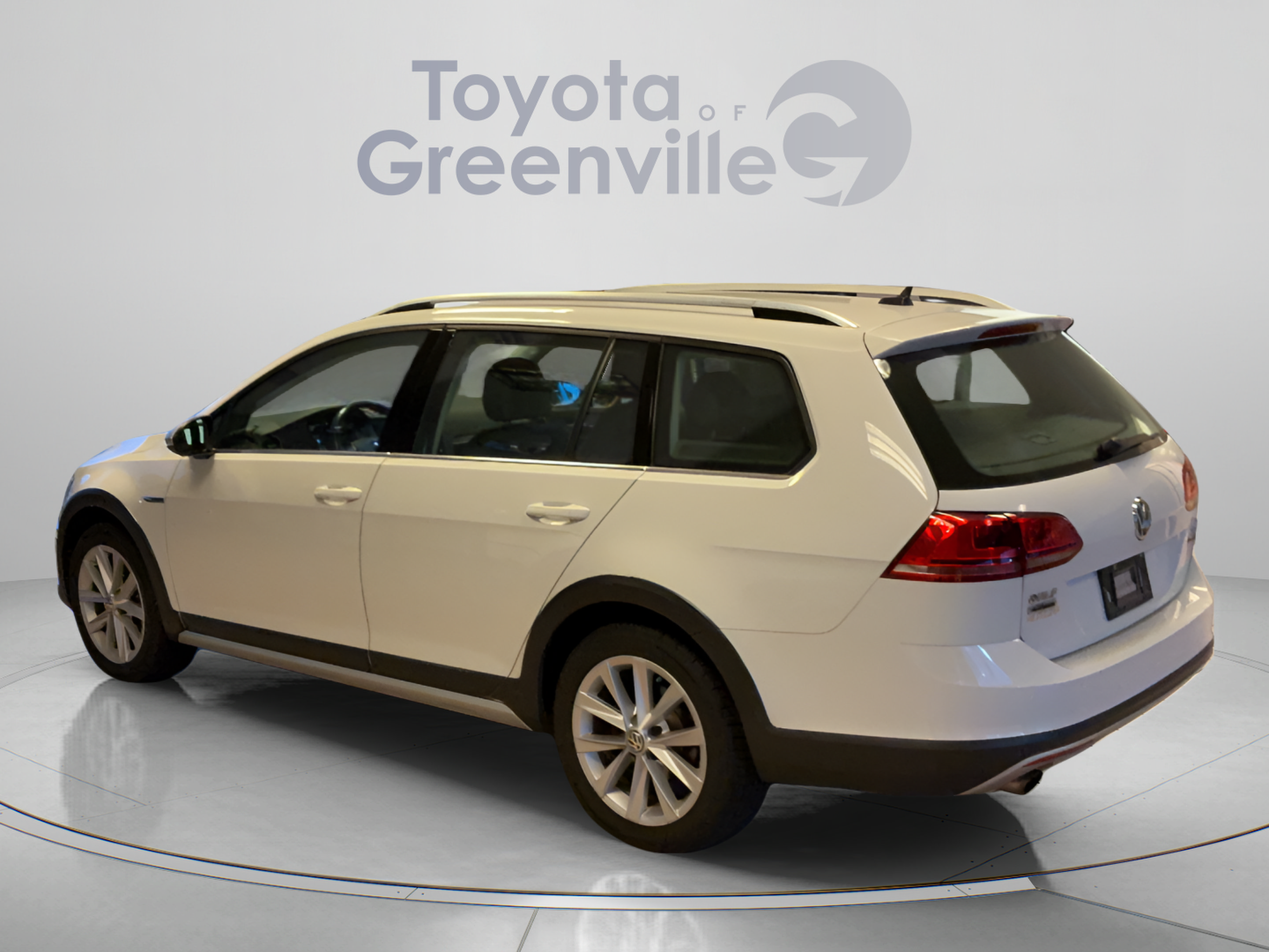 Used 2017 Volkswagen Golf Alltrack S 1.8T S DSG