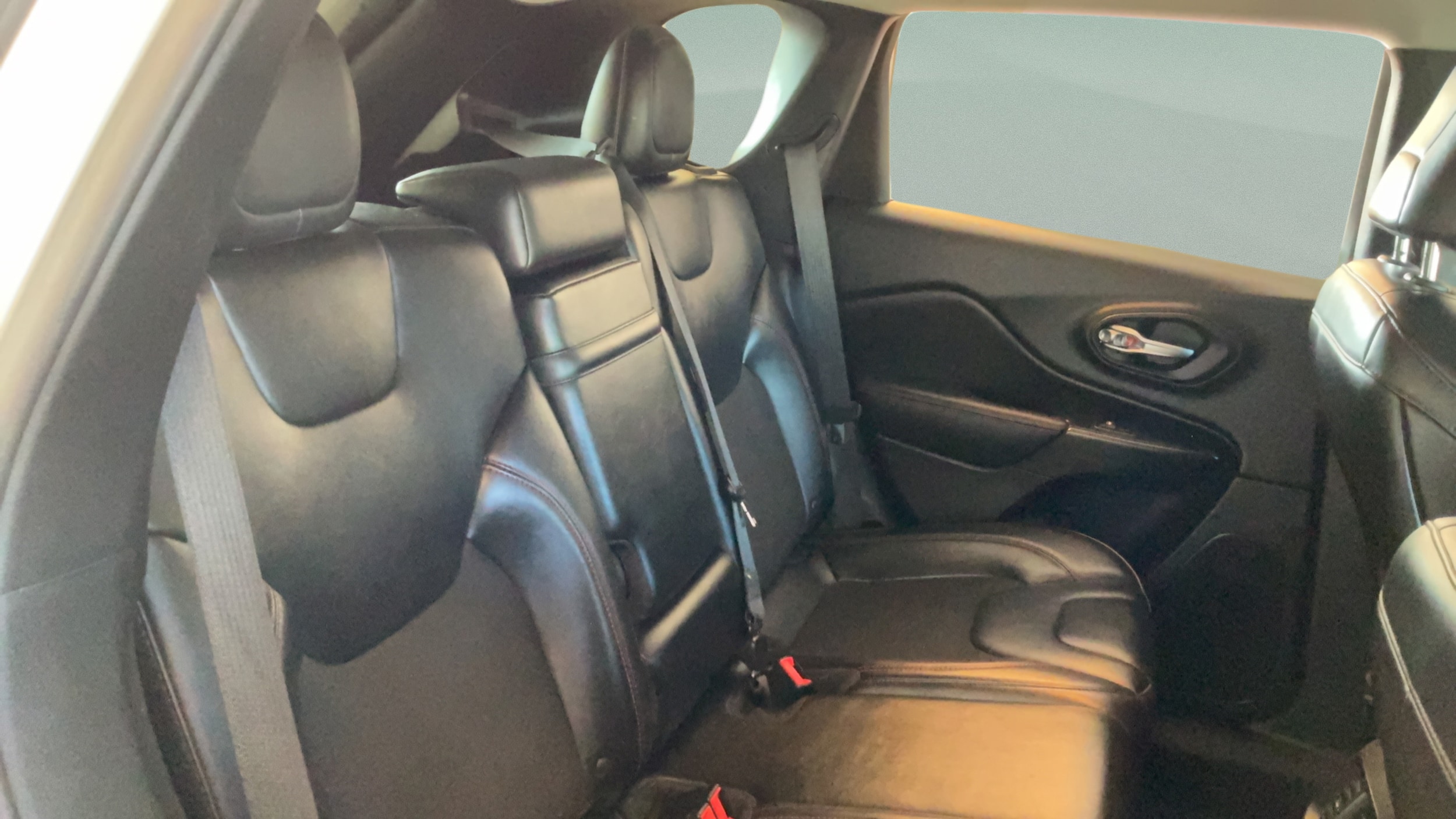 2019 Jeep Cherokee Trailhawk - Photo 34