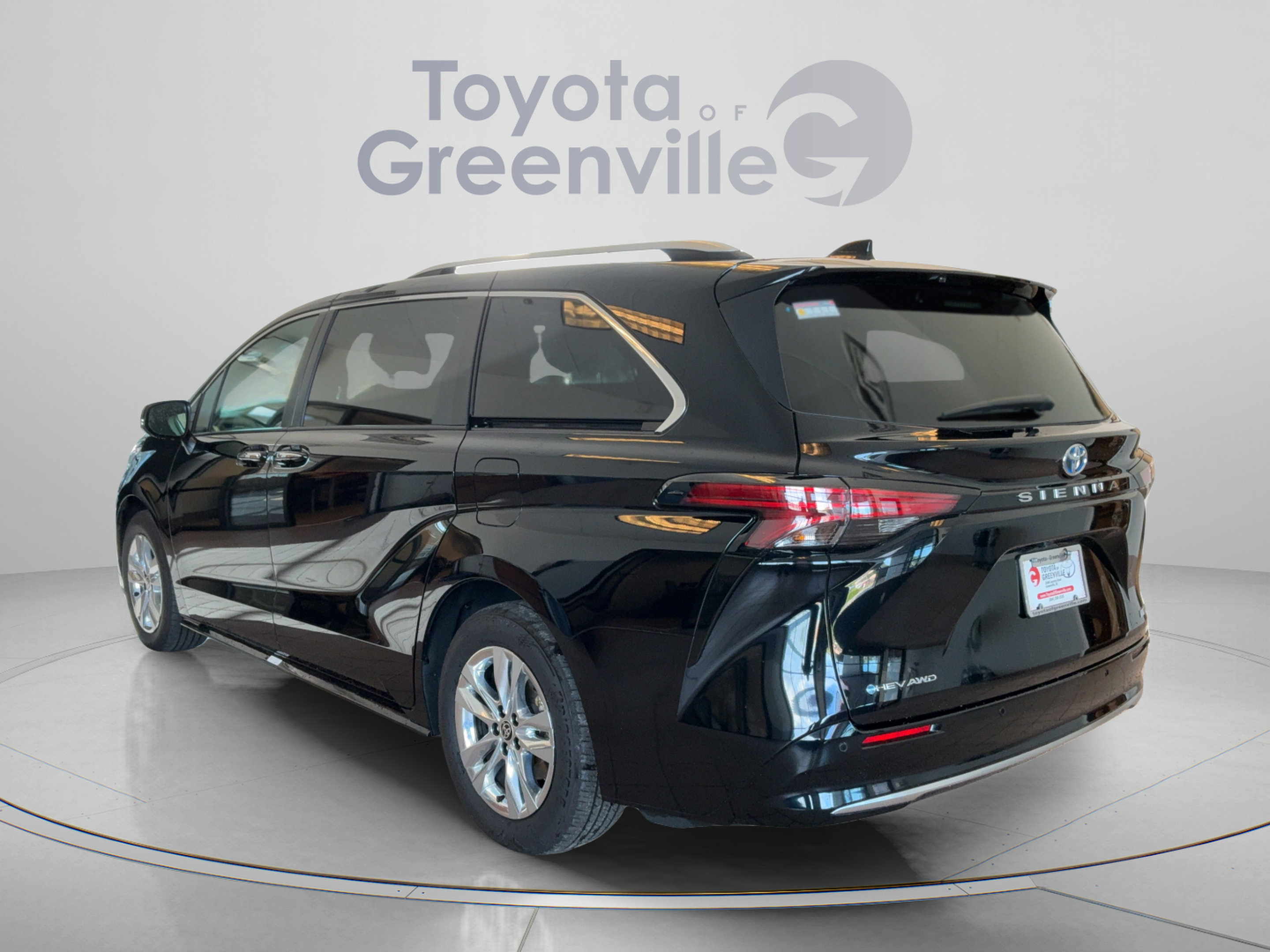 Used 2025 Toyota Sienna Limited 7 Passenger Van Passenger Van