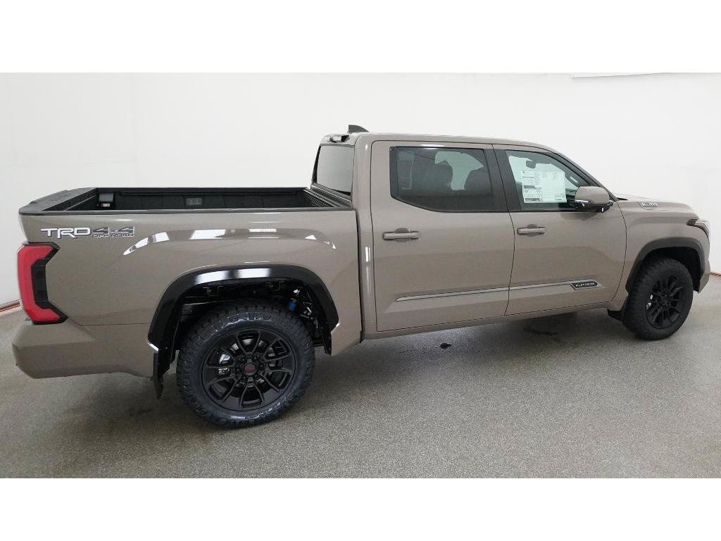 2026 Toyota Tundra Platinum - Photo 10