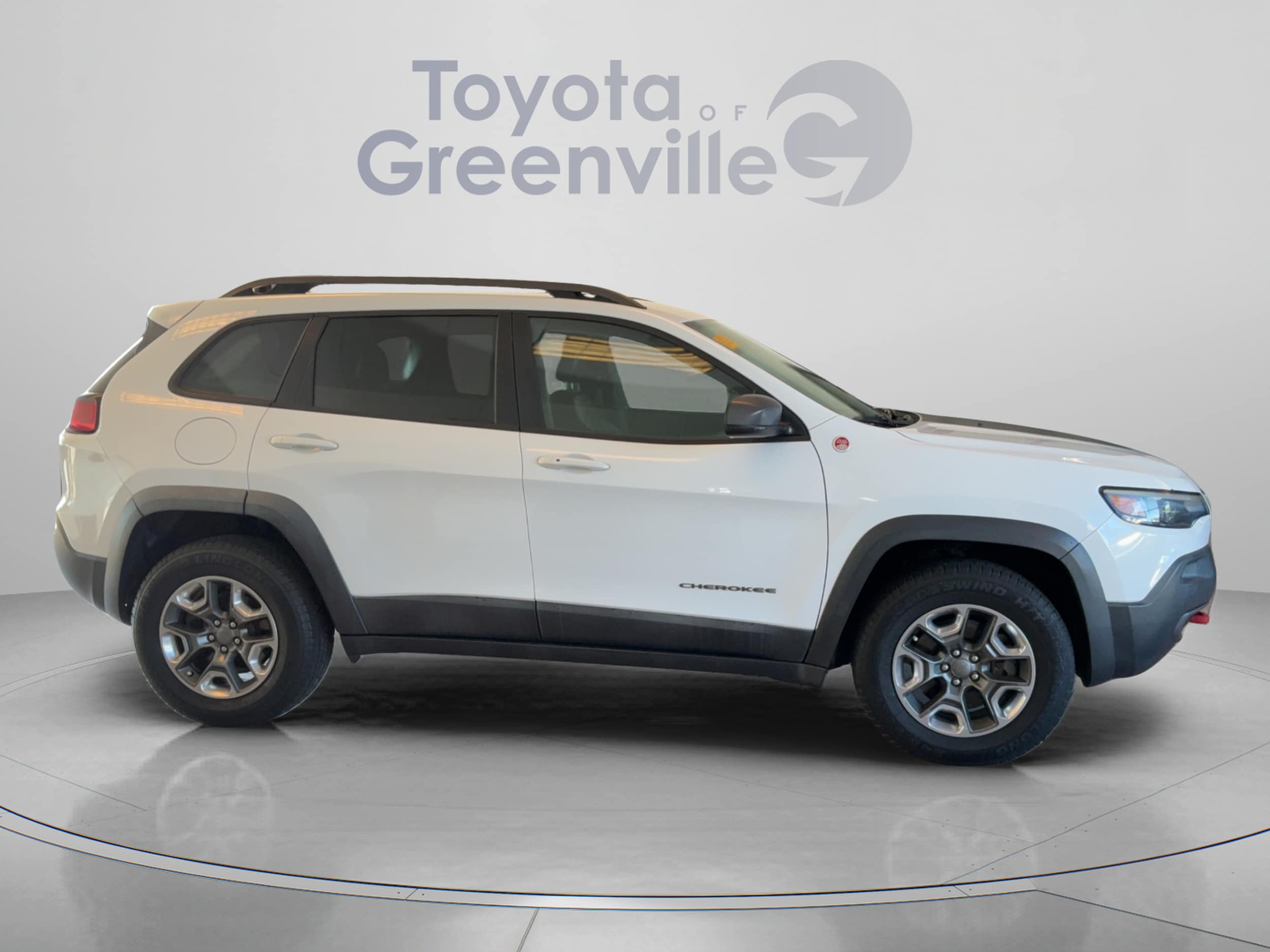 2019 Jeep Cherokee Trailhawk - Photo 6