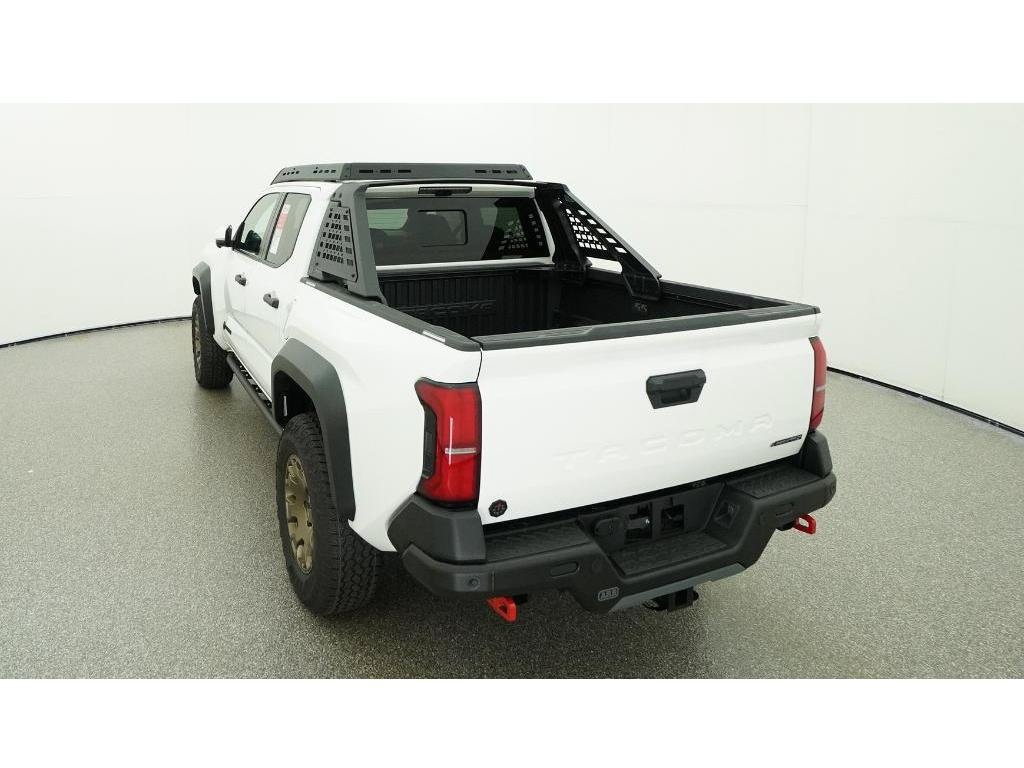2026 Toyota Tacoma Trailhunter - Photo 6
