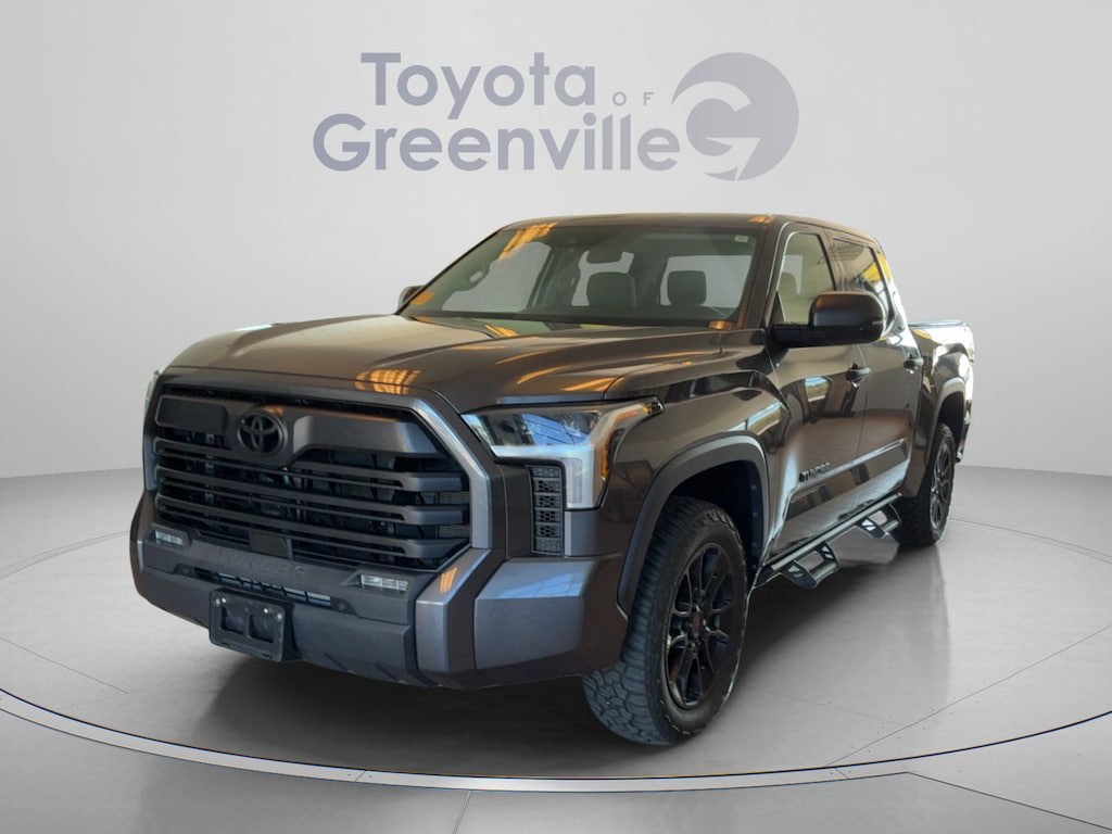Used 2023 Toyota Tundra 4WD SR5 SR5 CrewMax 5.5 Bed