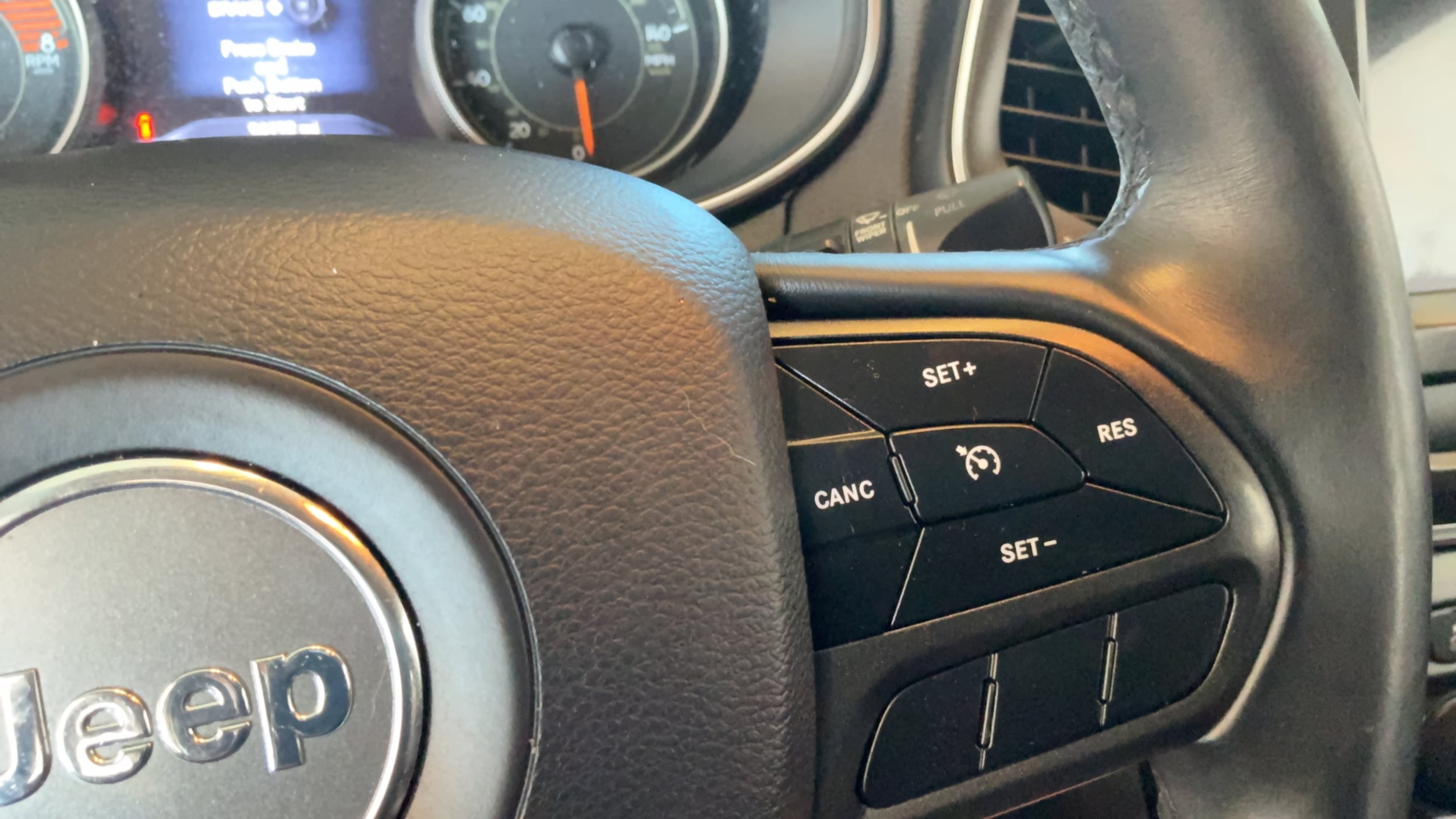 2019 Jeep Cherokee Trailhawk - Photo 19