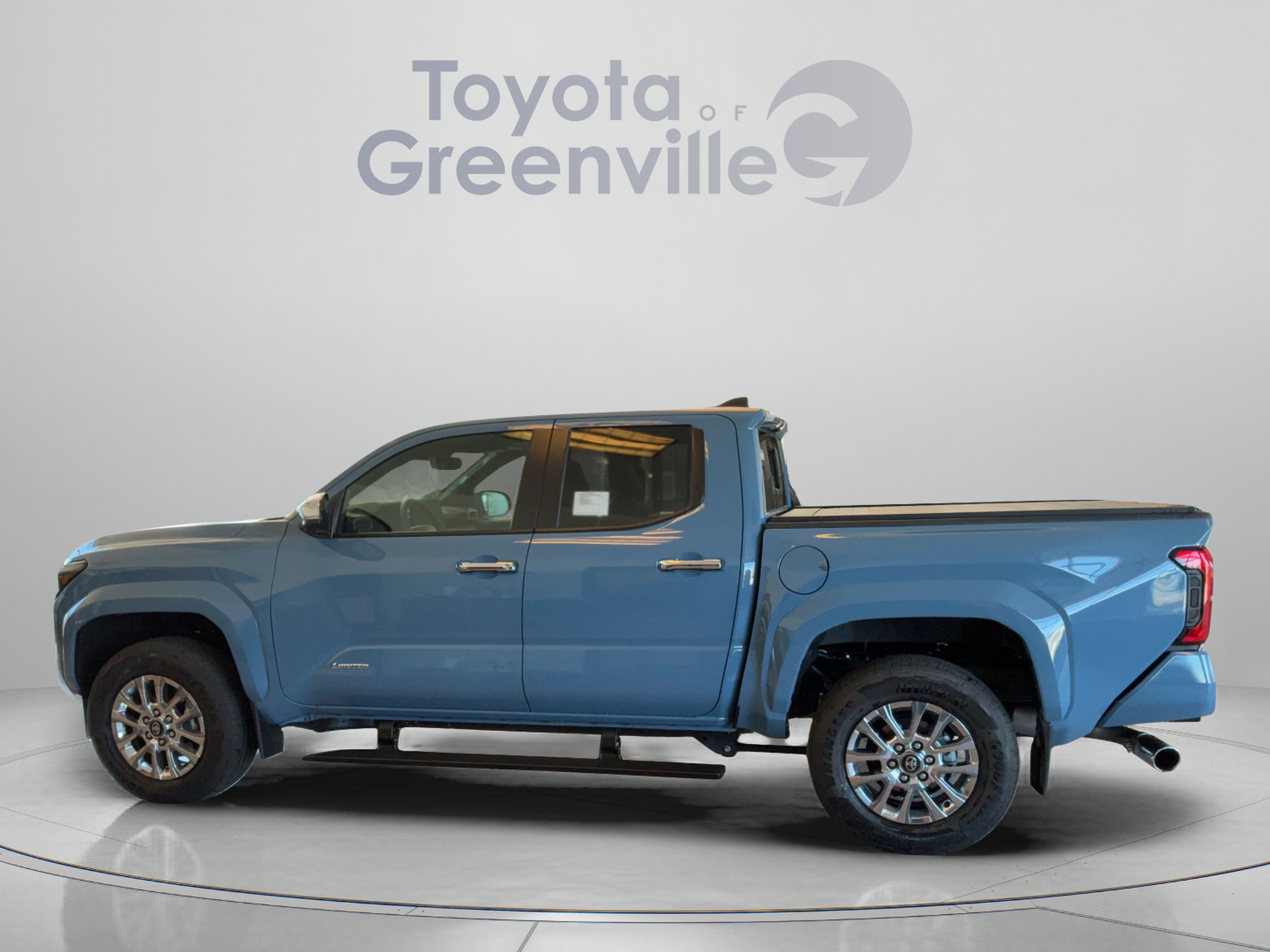 Used 2026 Toyota Tacoma 4WD SR5 SR5 Double Cab 6 Bed AT