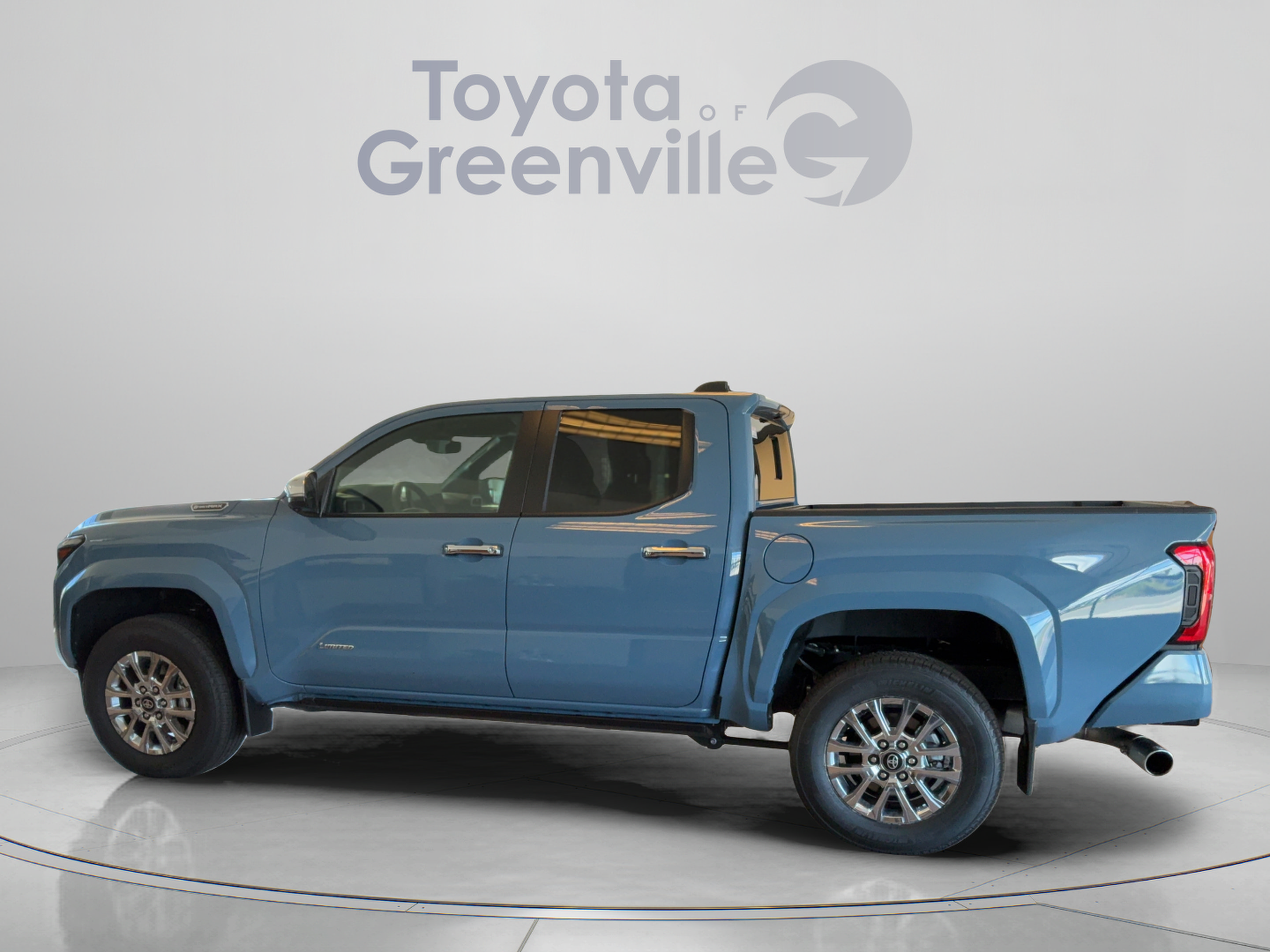 Used 2026 Toyota Tacoma 4WD Trailhunter Hybrid Trailhunter Hybrid Double Cab 6 Bed AT