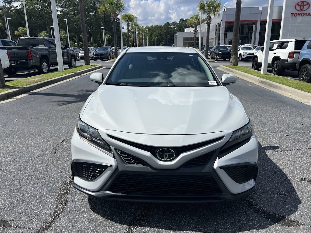 Used 2023 Toyota Camry SE Sedan