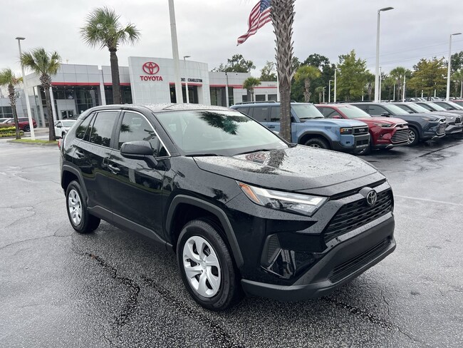 2025 Toyota RAV4 LE SUV