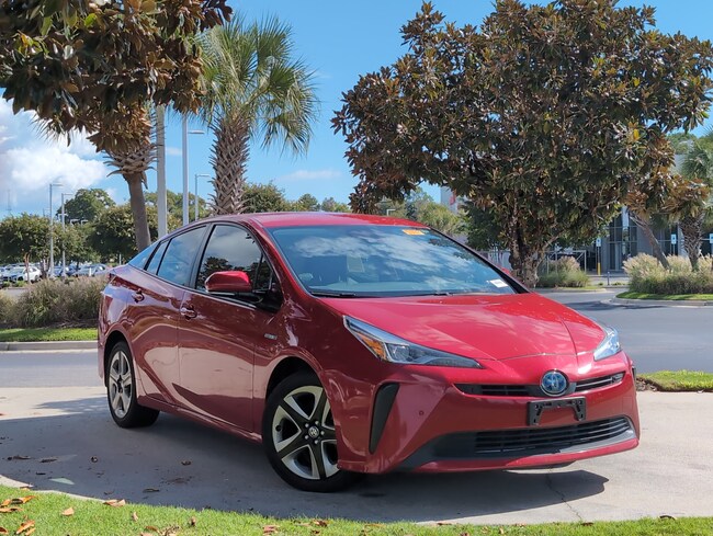 2019 Toyota Prius XLE Hatchback