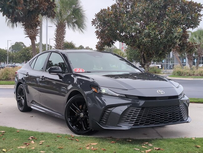 2026 Toyota Camry SE Sedan