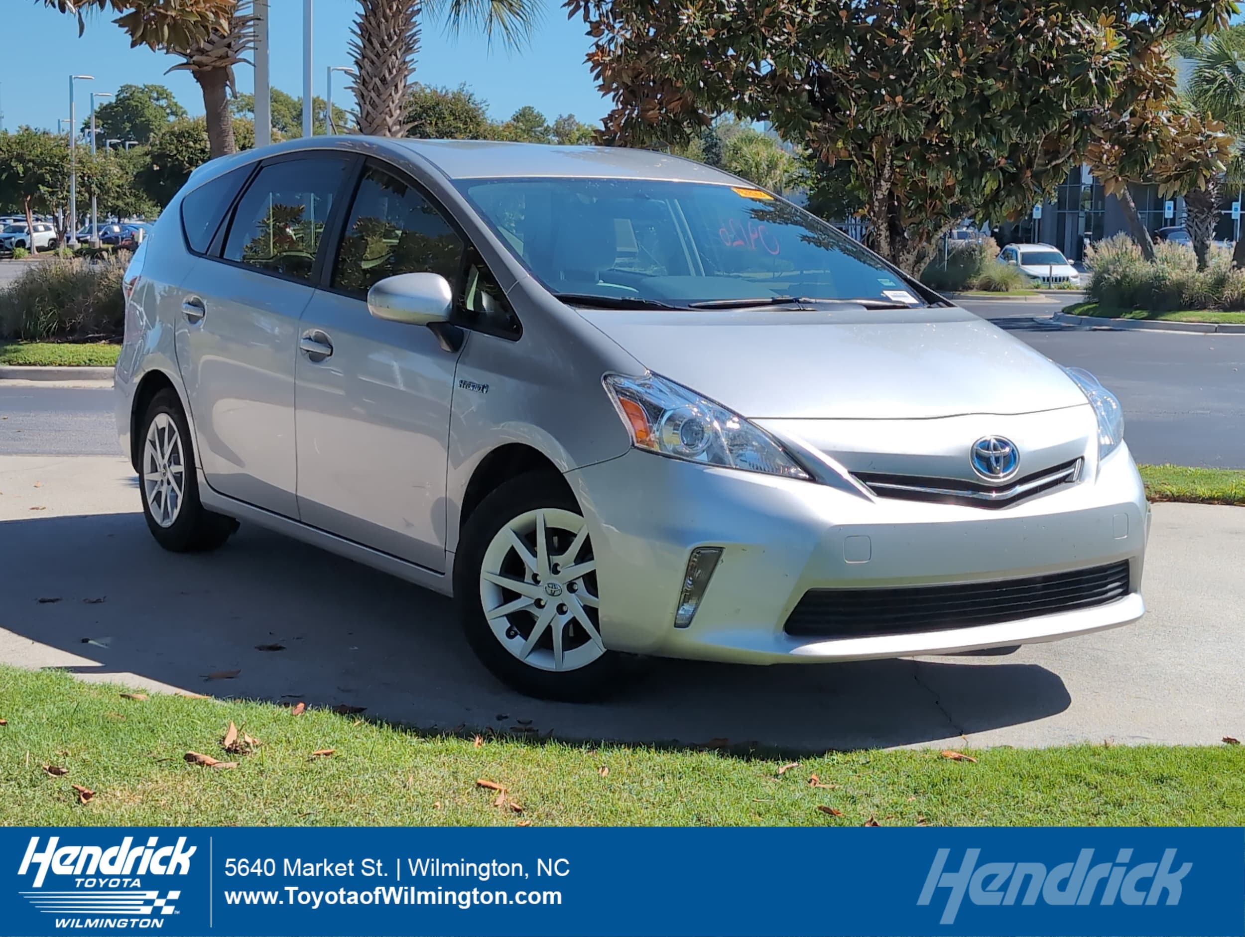 2012 Toyota Prius V Two