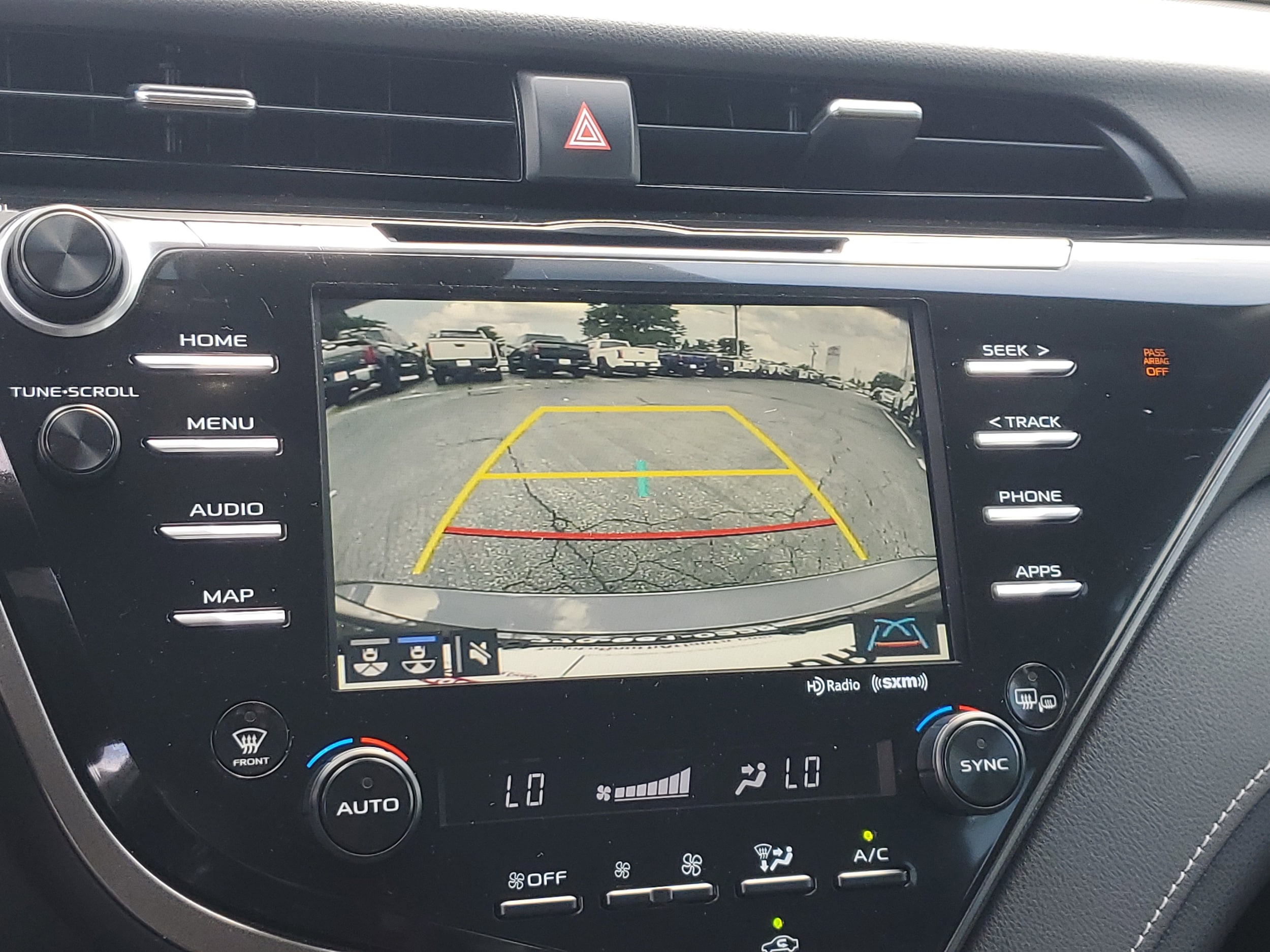 2020 Toyota Camry XSE - Photo 27