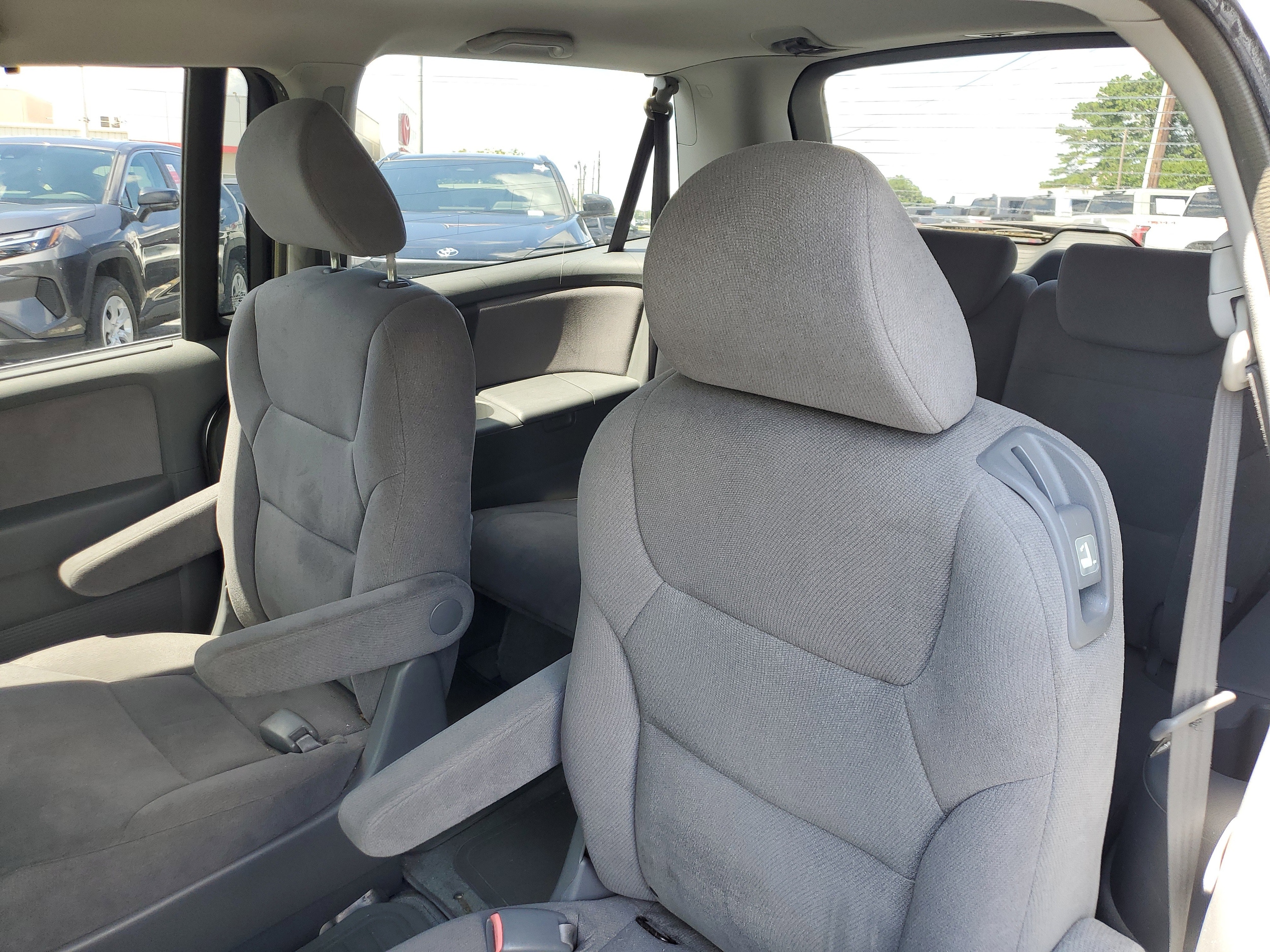 2006 Honda Odyssey EX - Photo 9