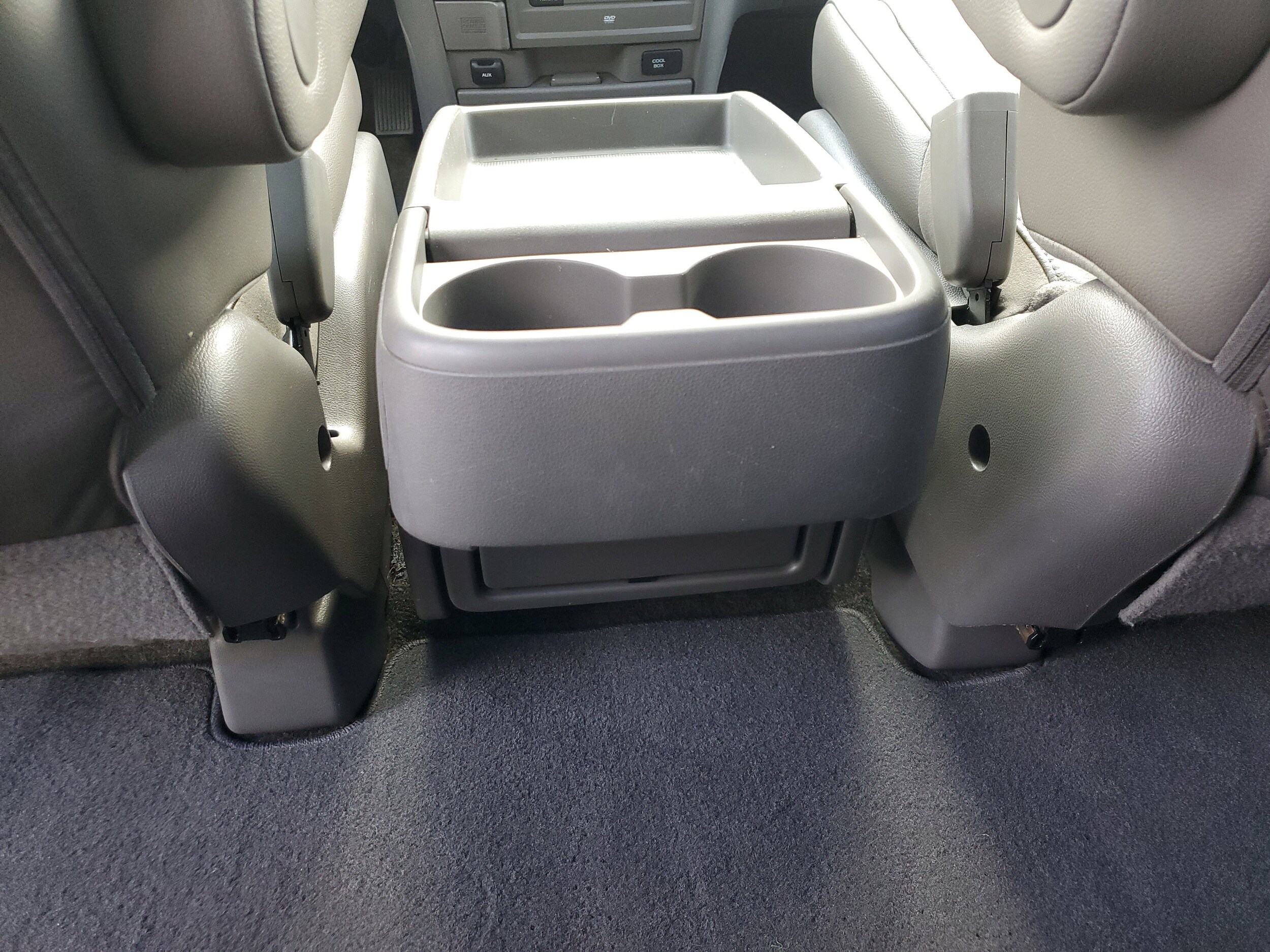 2014 Honda Odyssey Touring - Photo 12