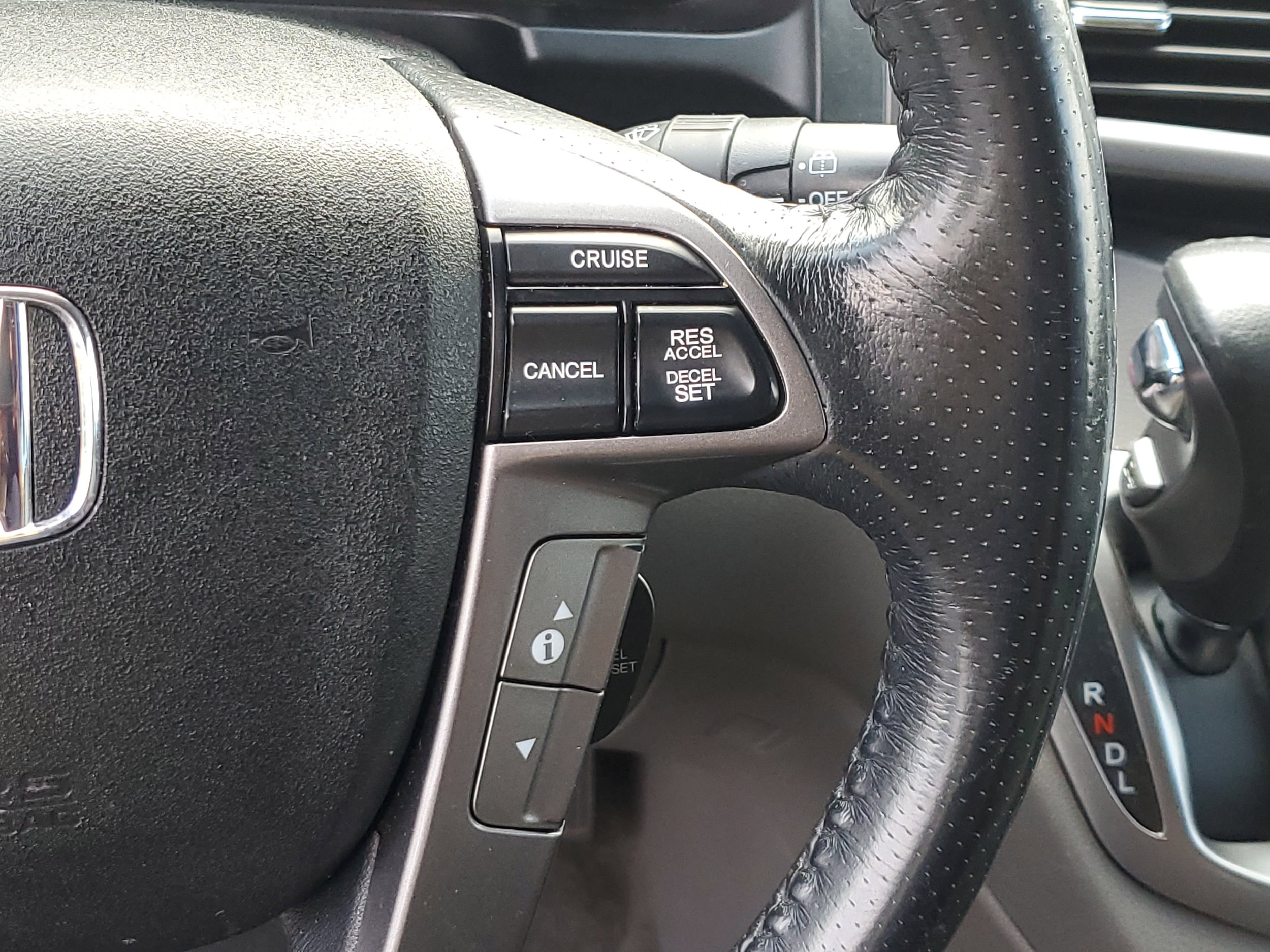 2014 Honda Odyssey Touring - Photo 24