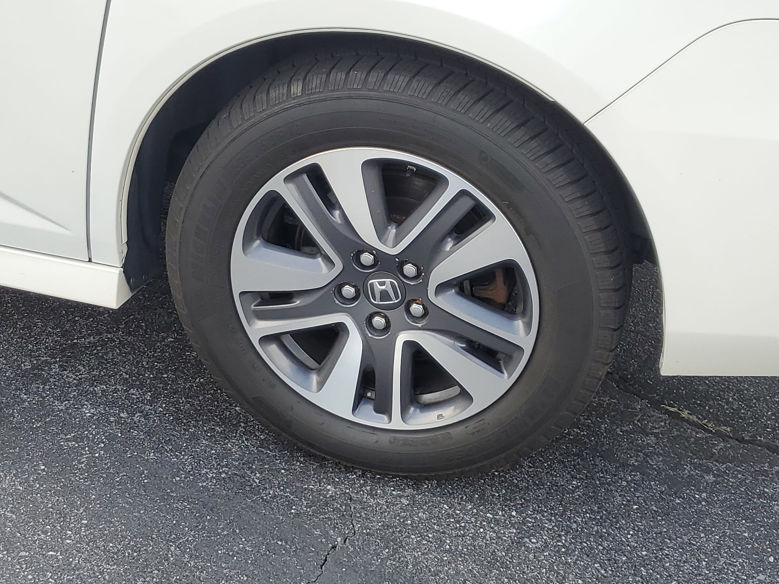 2014 Honda Odyssey Touring - Photo 8