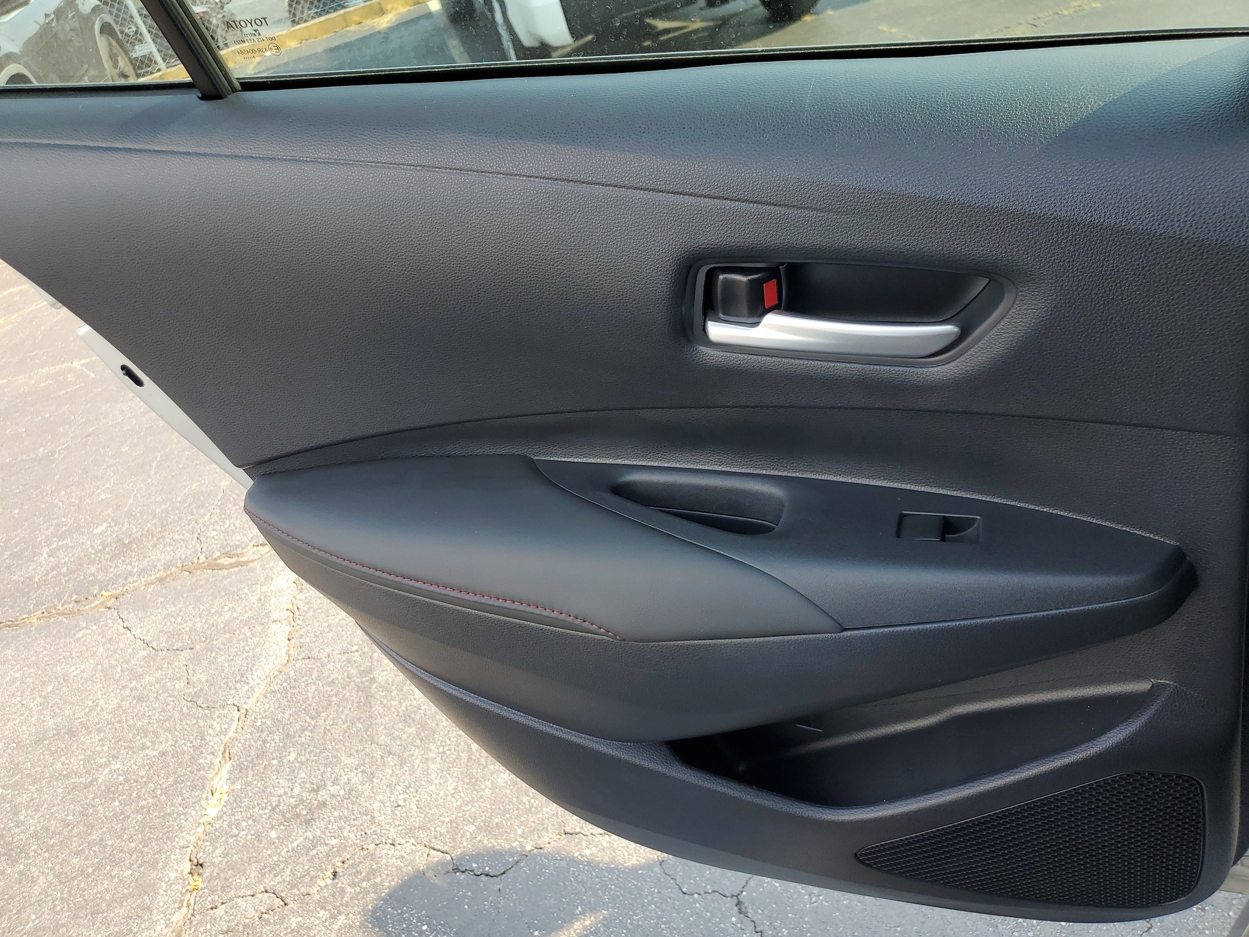 2024 Toyota Corolla SE - Photo 16