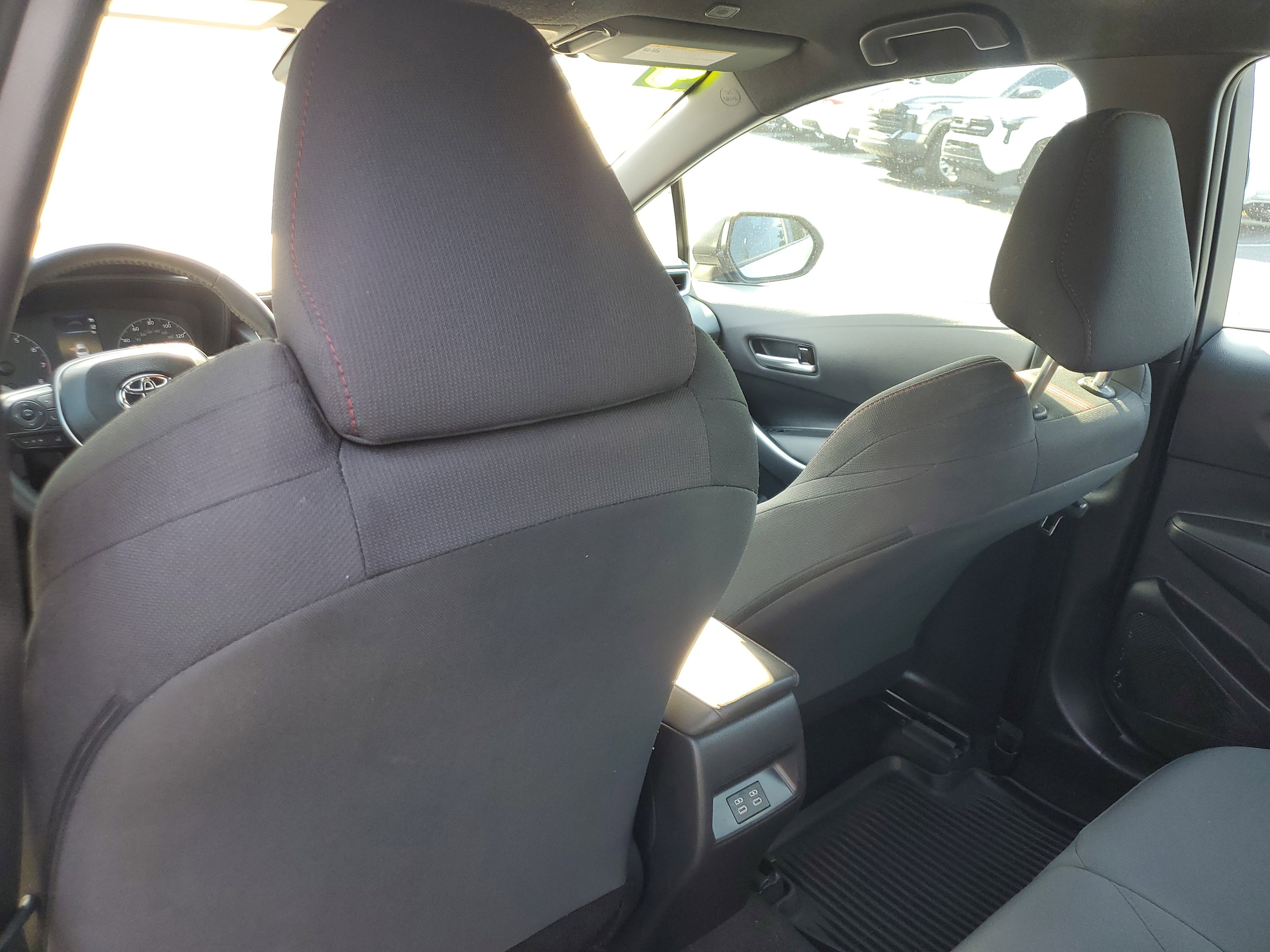 2024 Toyota Corolla SE - Photo 11