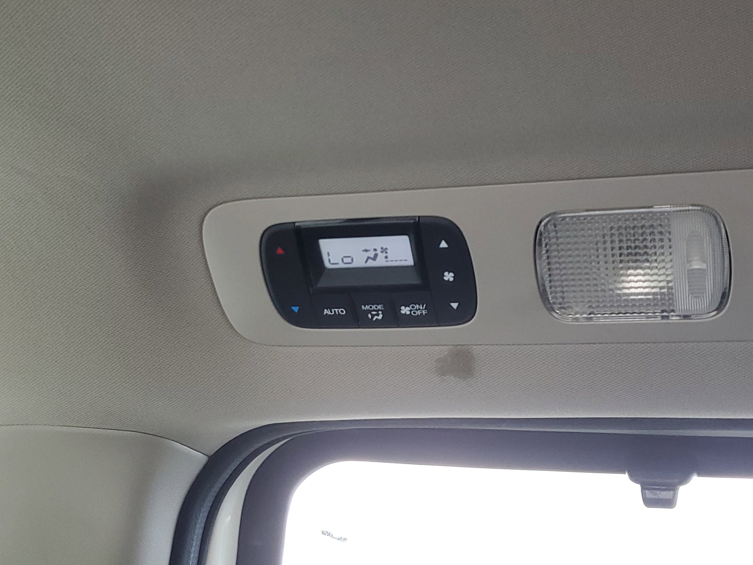 2014 Honda Odyssey Touring - Photo 13