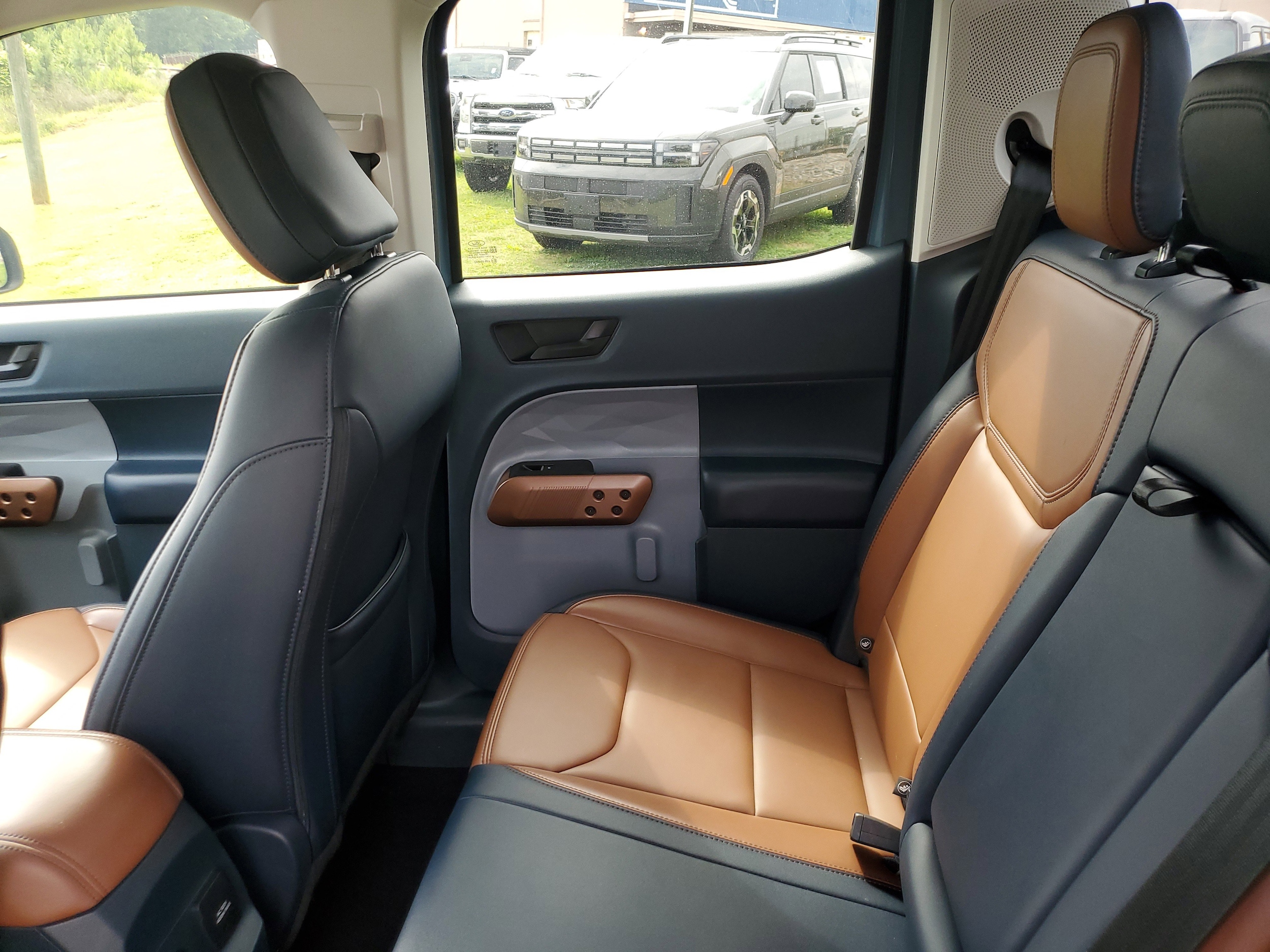 2023 Ford Maverick Lariat - Photo 11