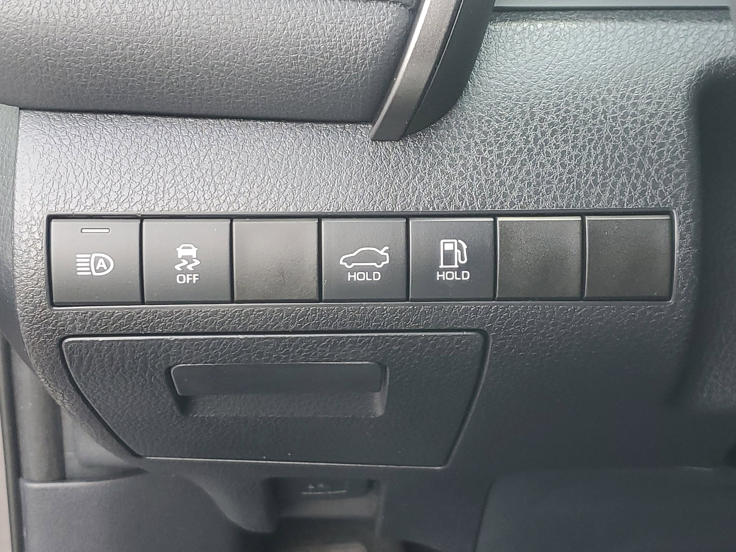 2020 Toyota Camry XSE - Photo 22
