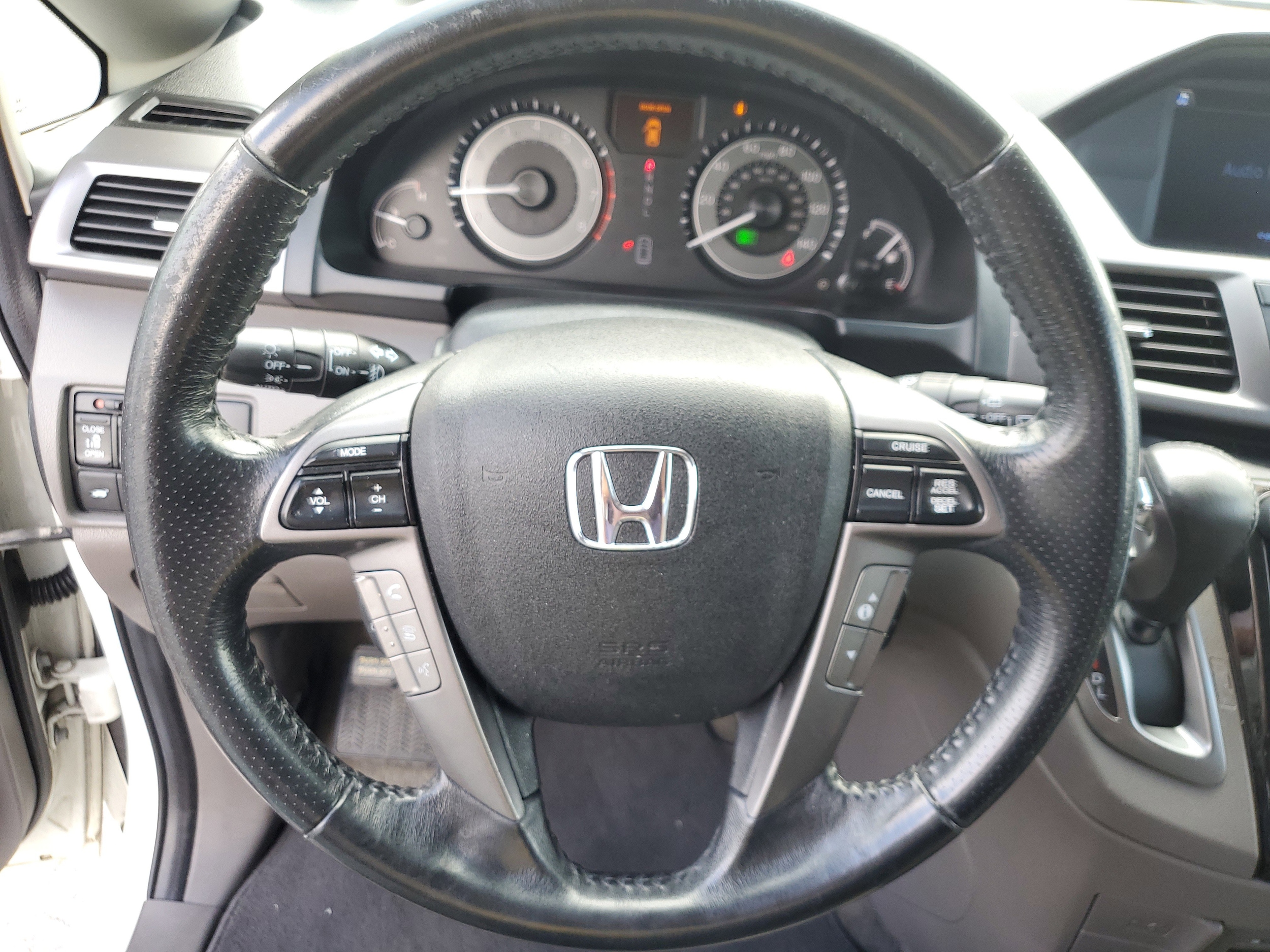 2014 Honda Odyssey Touring - Photo 22