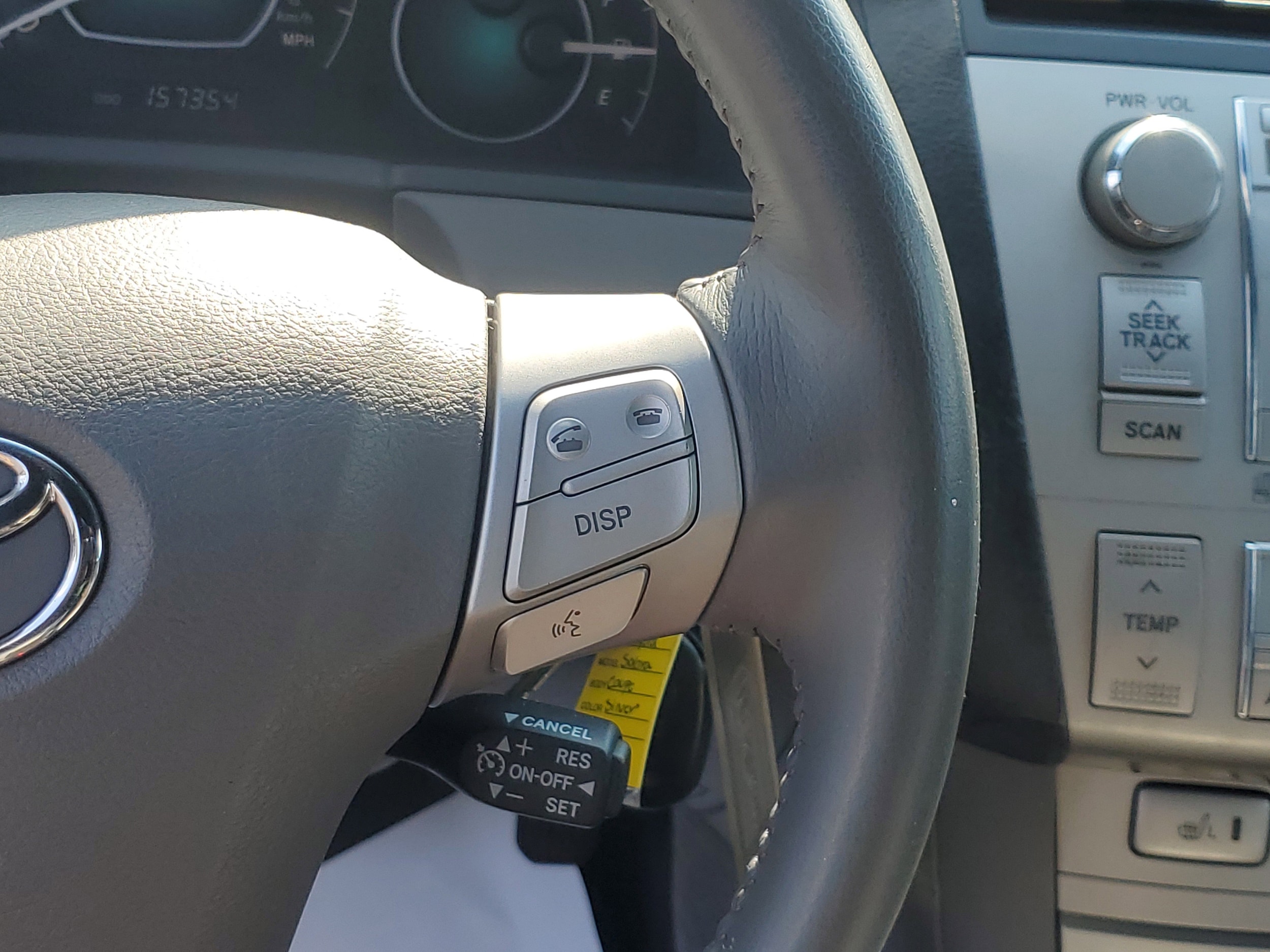 2008 Toyota Camry Solara SLE - Photo 25