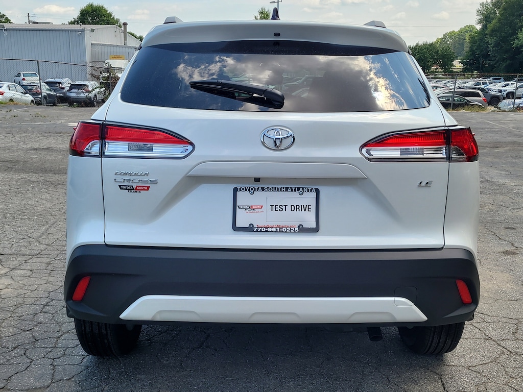 Used 2025 Toyota Corolla Cross LE LE 2WD
